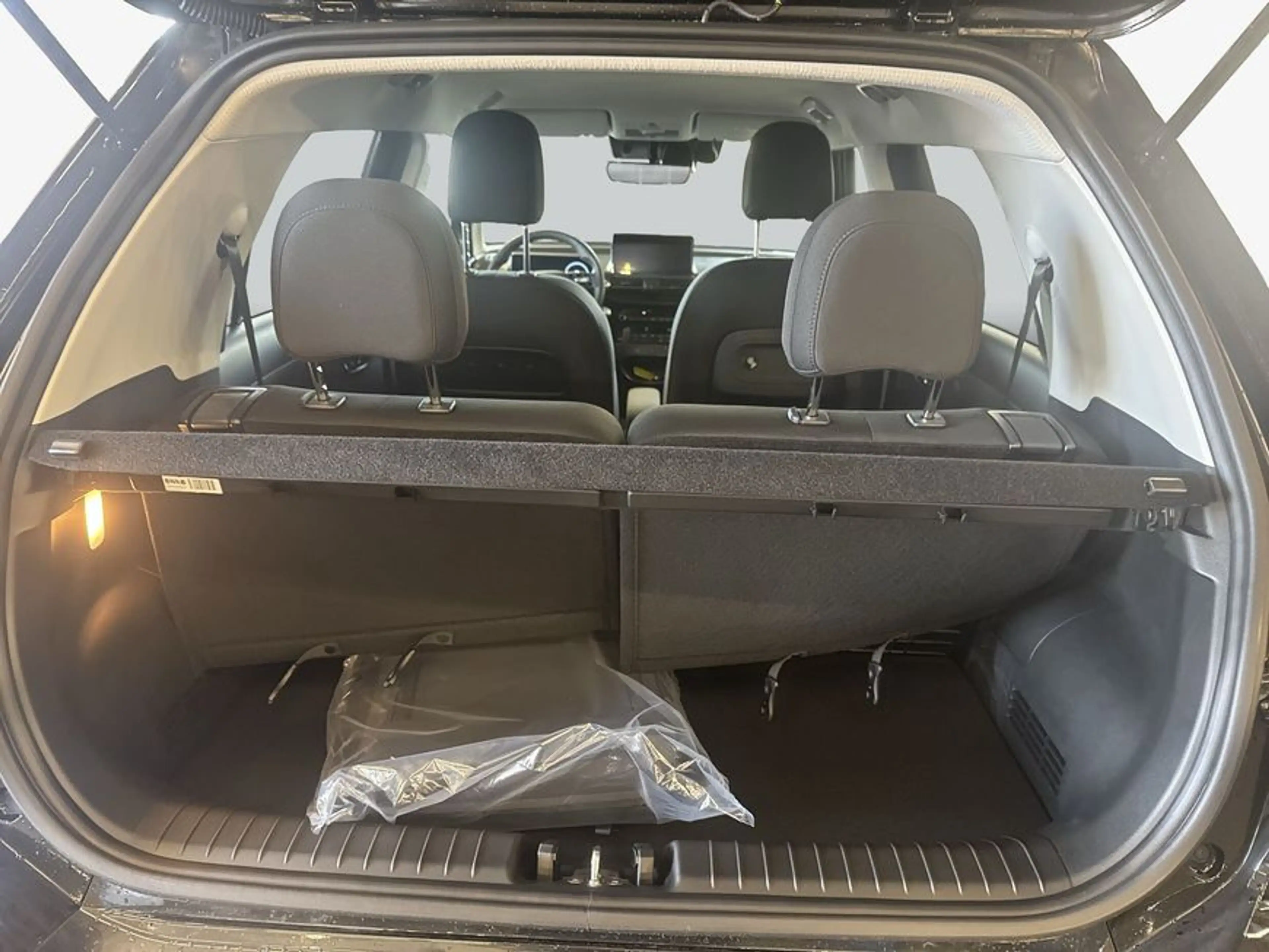 Hyundai Inster 49kWh Trend 85 kW, 5-türig (Strom) — photo 9