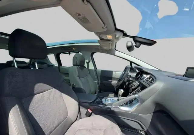 Peugeot 3008 view 9