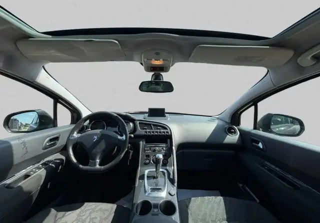 Peugeot 3008 view 10