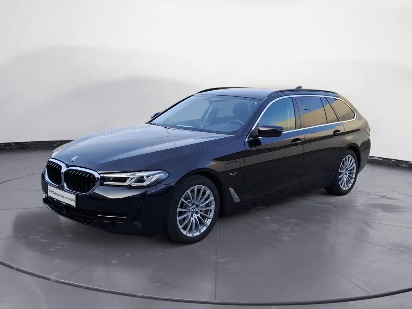 BMW 530 e xDrive Touring *LED*PDC*SHZ*Business*Navi L Nero - 2