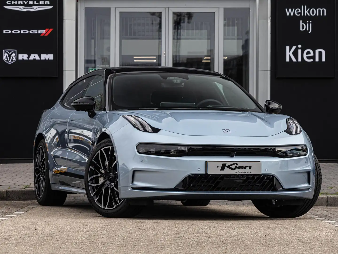 Zeekr 001 AWD Privilege 100 kWh | 585 km | 3,8 sec | Luchtve Blau - 1