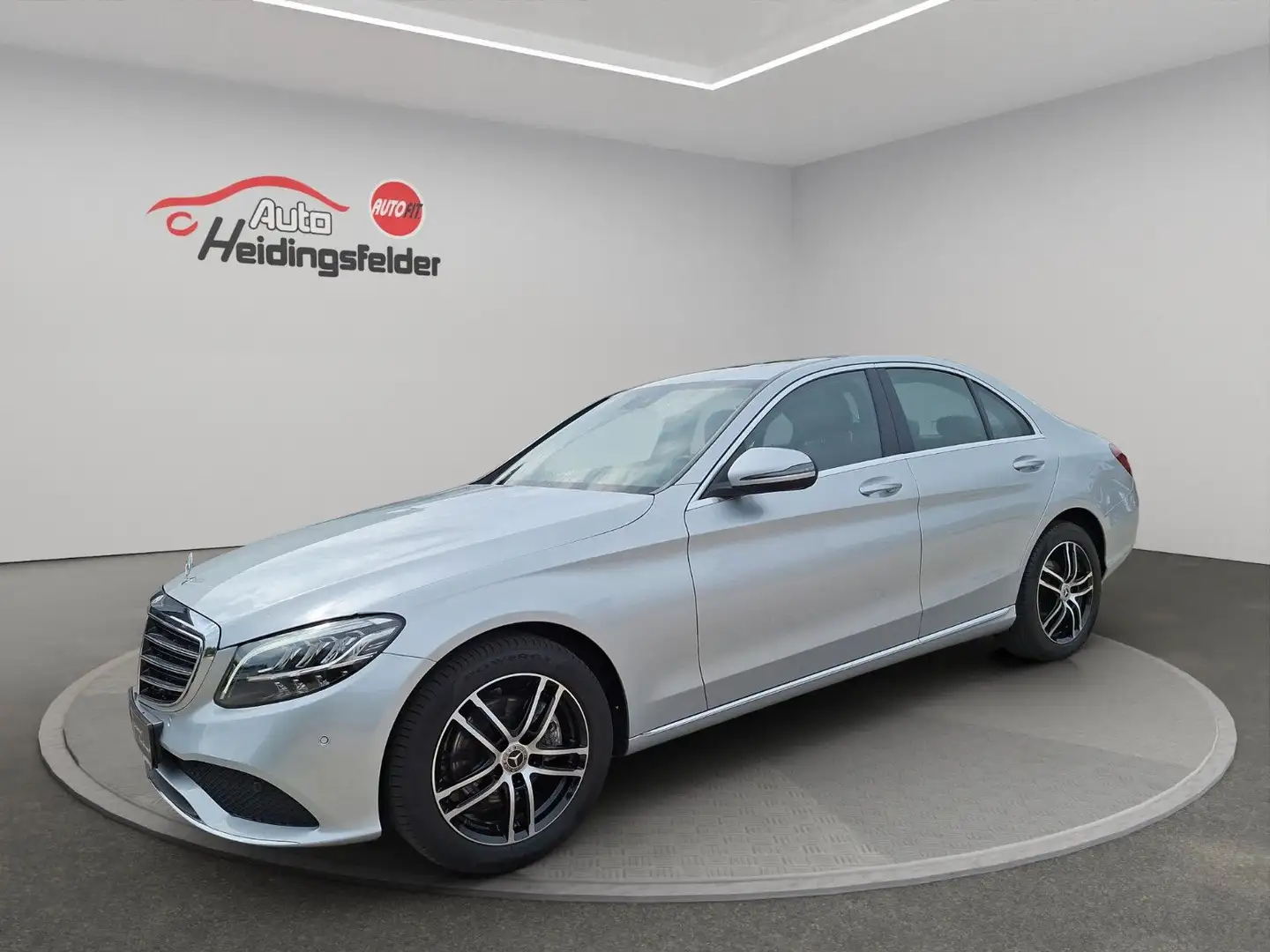 Mercedes-Benz C 200 C -Klasse Lim. C 200, ACC, Navi, 8-fach Argent - 1