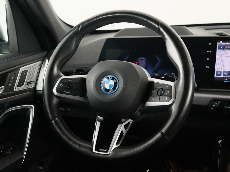 BMW X1 xDrive30e SoH 98% — photo 2