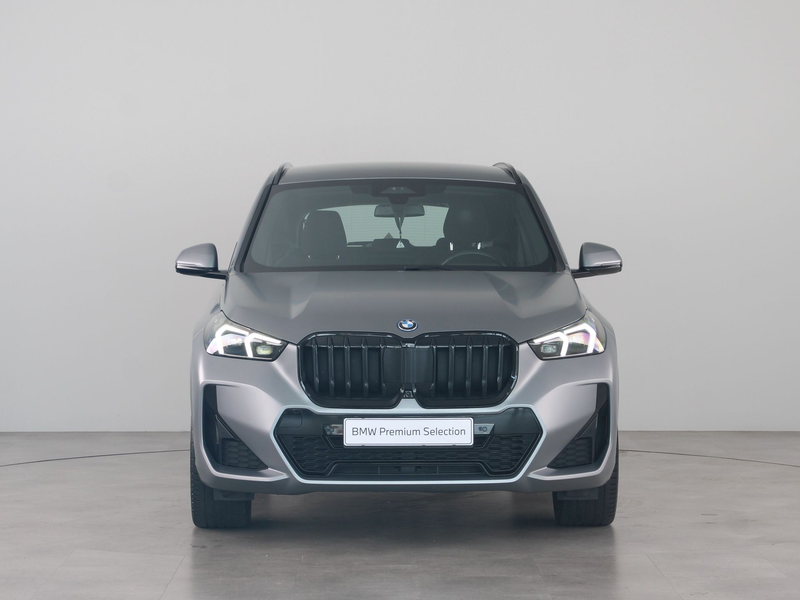 BMW X1 xDrive30e SoH 98% — photo 8