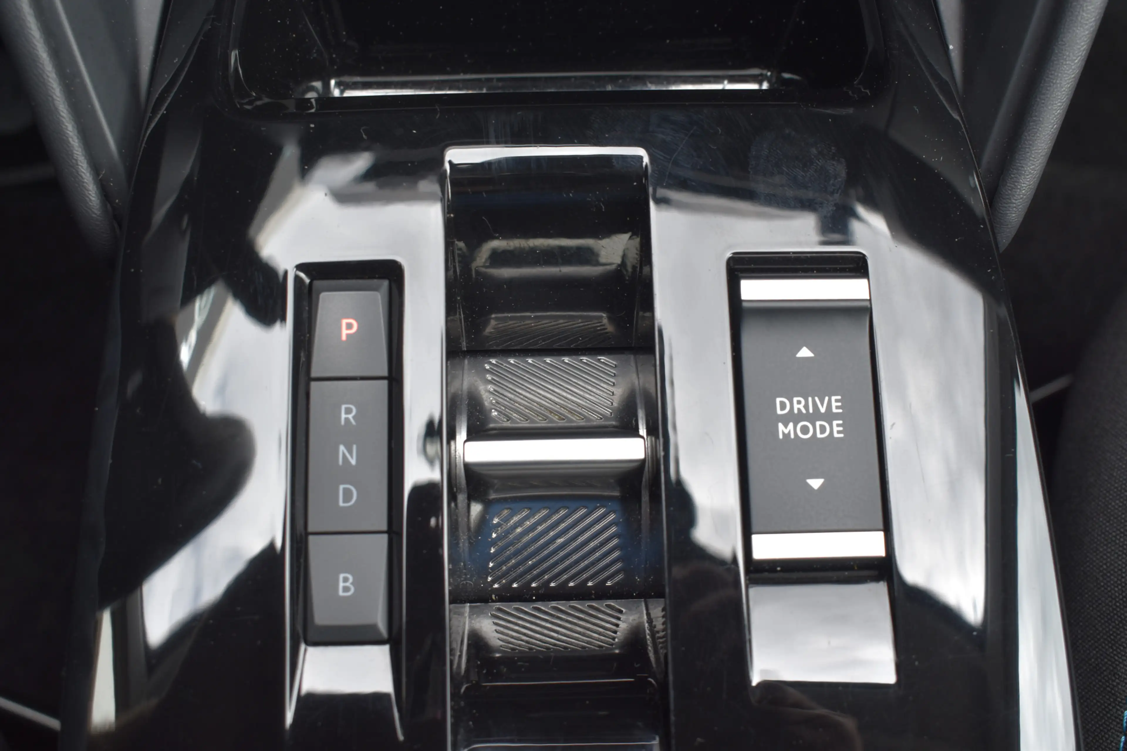 Citroen E-C4 Electric Shine 50 kWh | Navigatie | Apple Carplay & Android — photo 28