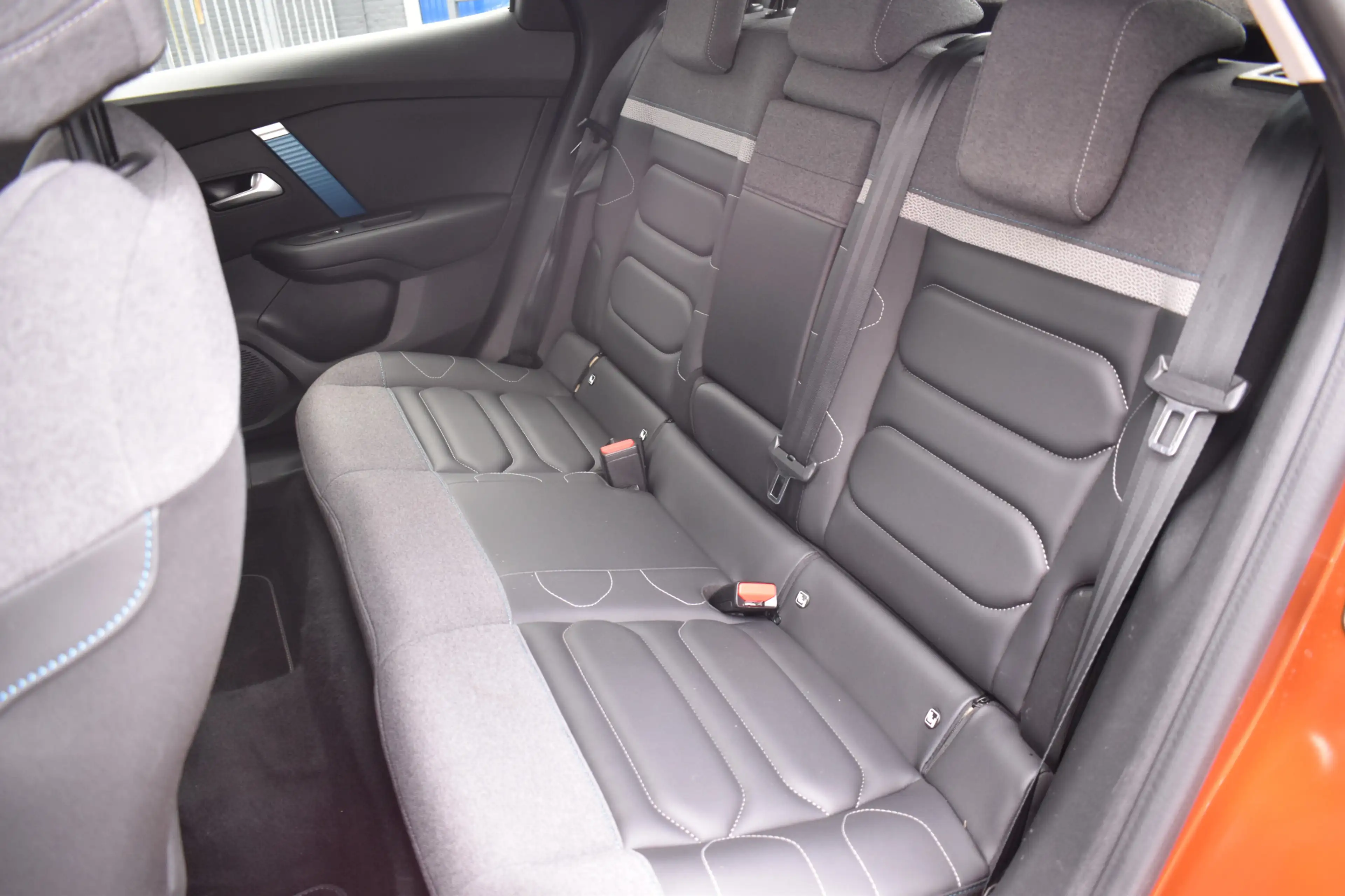 Citroen E-C4 Electric Shine 50 kWh | Navigatie | Apple Carplay & Android — photo 20