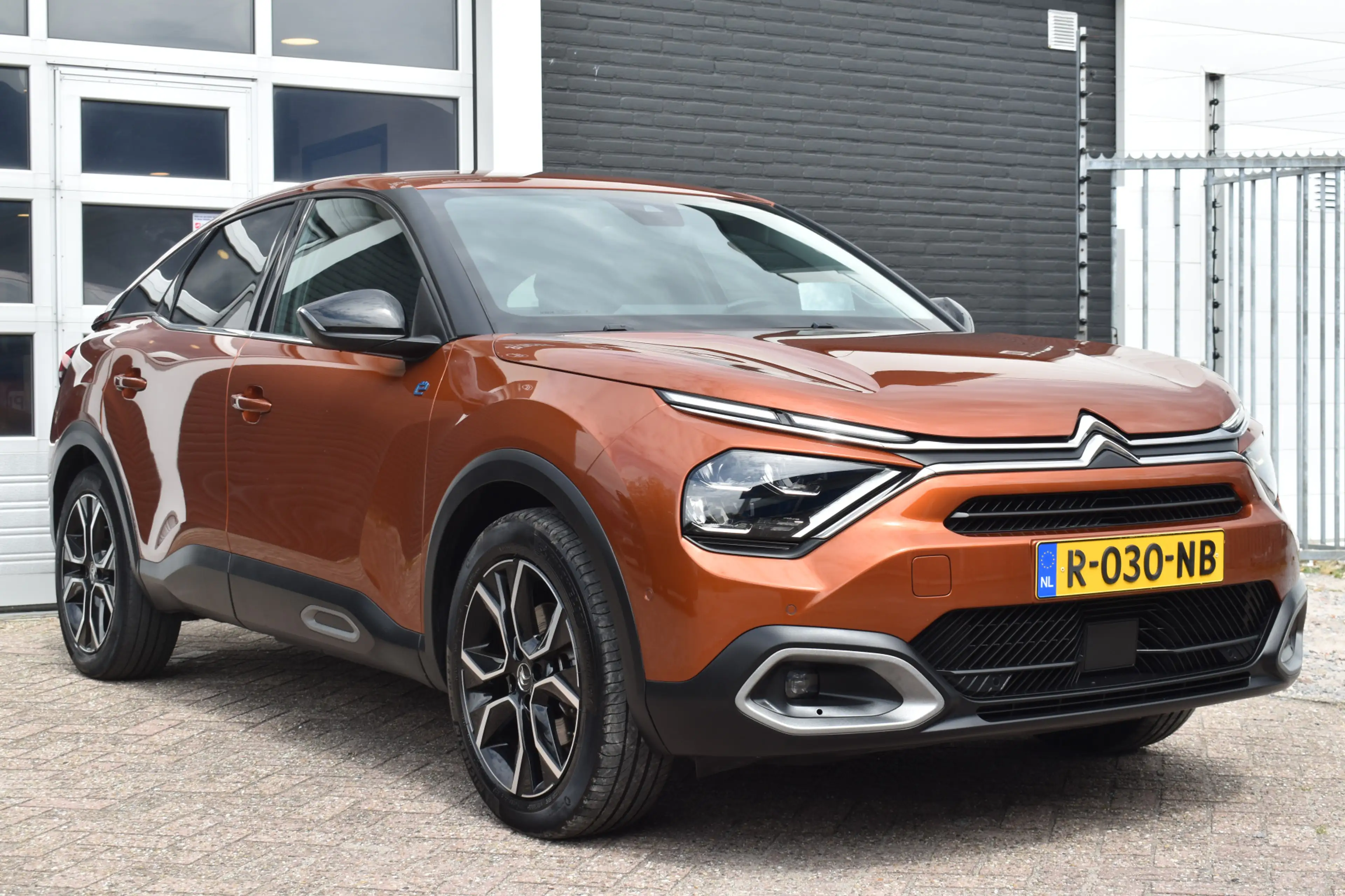 Citroen E-C4 Electric Shine 50 kWh | Navigatie | Apple Carplay & Android — photo 10