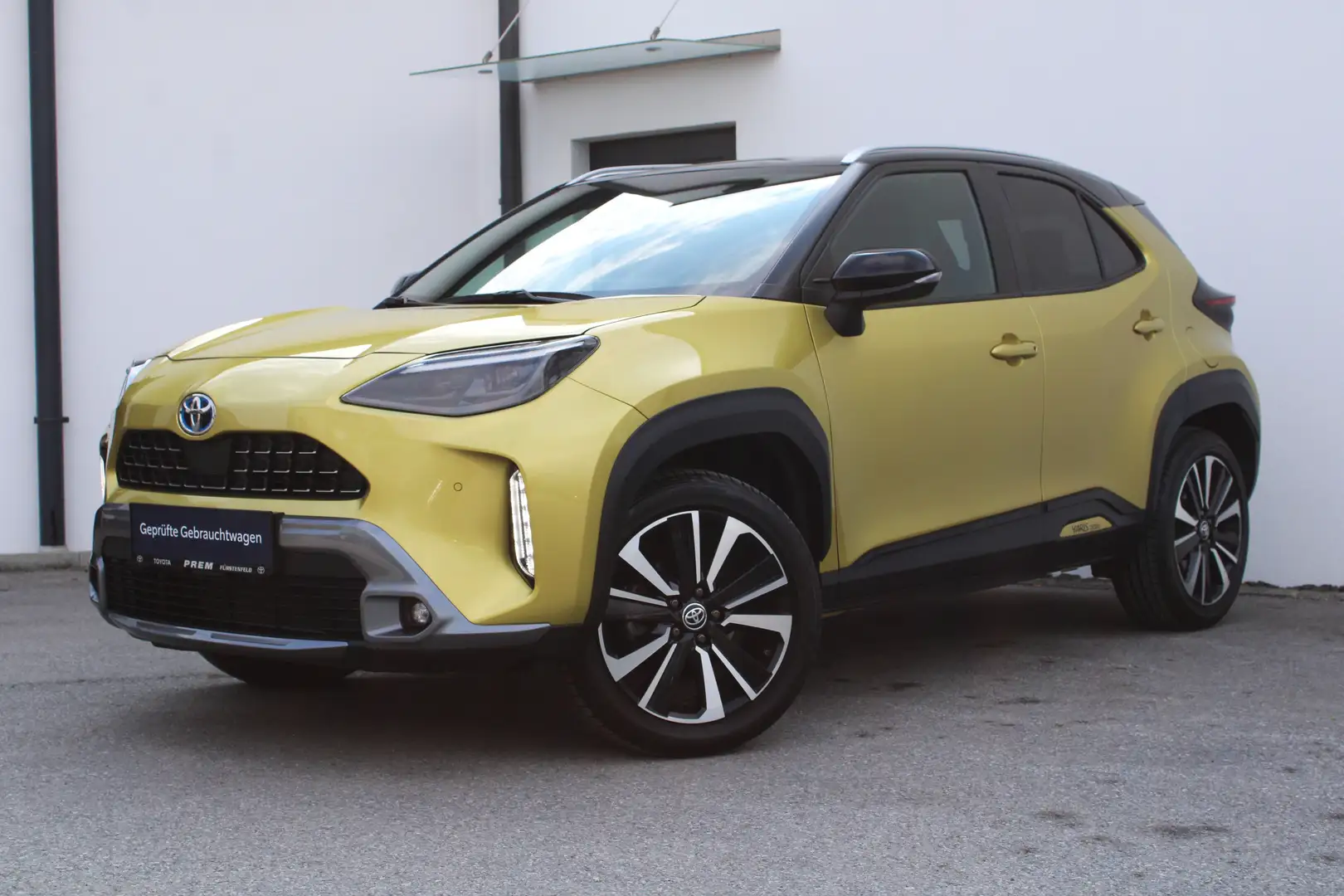Toyota Yaris Cross 1.5 VVT-i HYBRID AWD "PREMIERE EDITION" Gold - 2