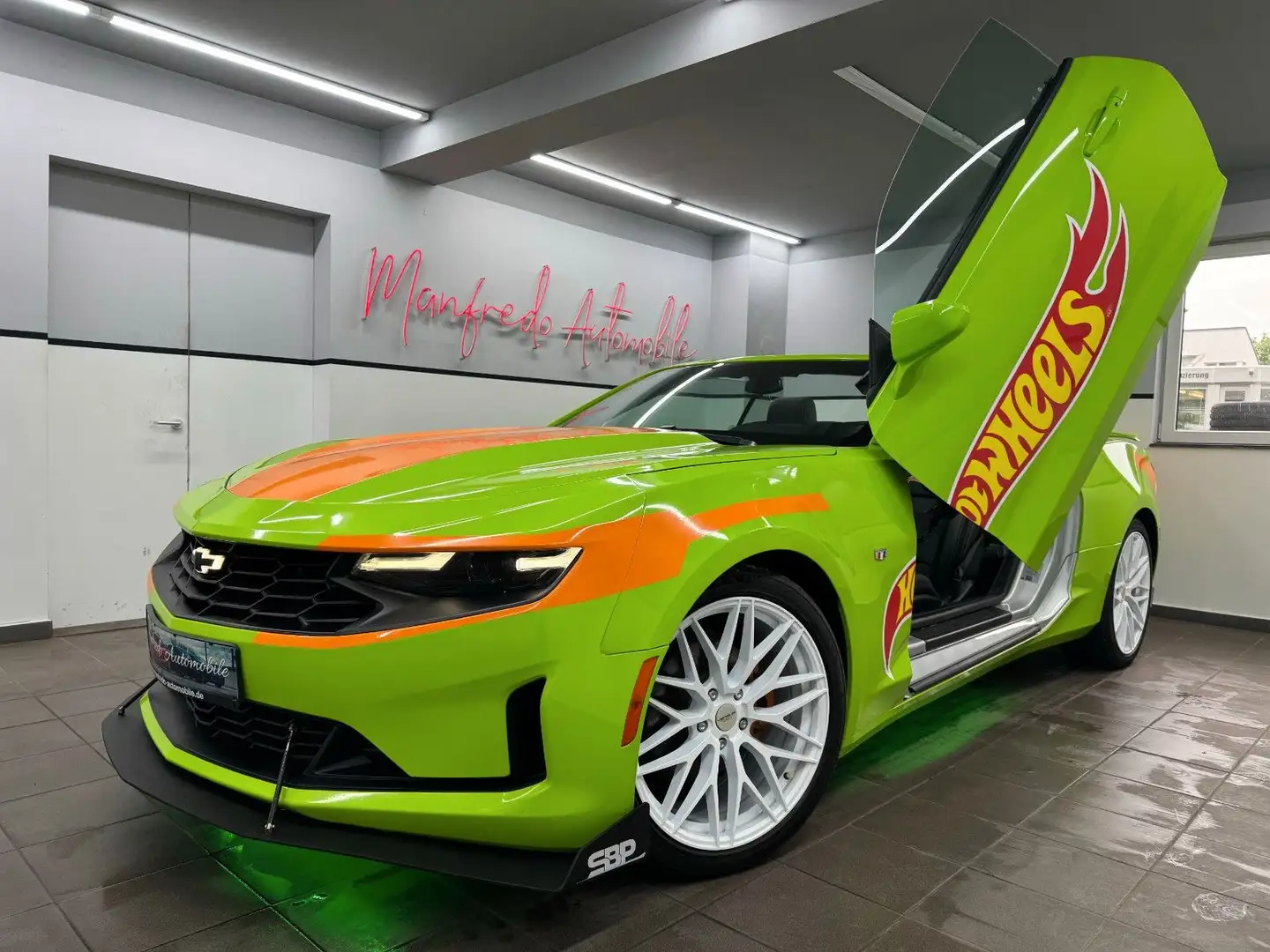 Chevrolet Camaro 3.6 Cabrio/SHOWCAR/Flügeltüre/Hotwheels/ Verde - 1