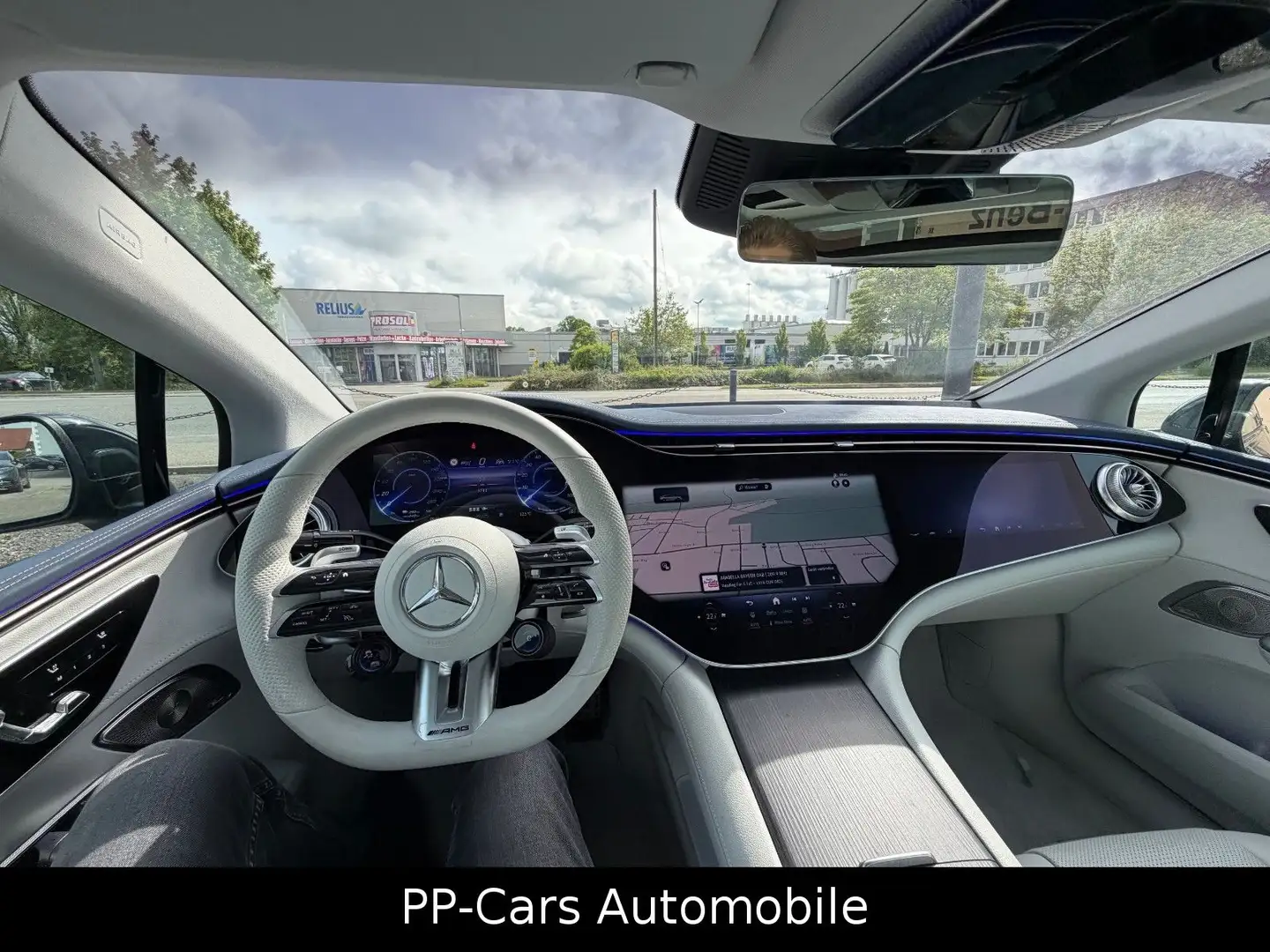 Mercedes-Benz EQE 43 4M AMG Premium+*KERAMIK*Hypers.*Pano*KeyG Blau - 2