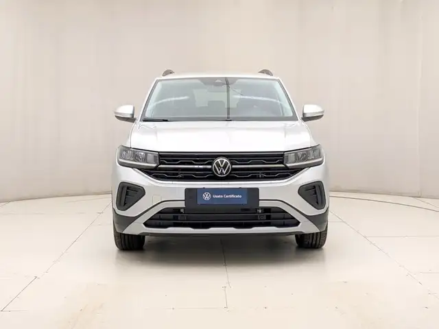 Volkswagen T-Cross view 2