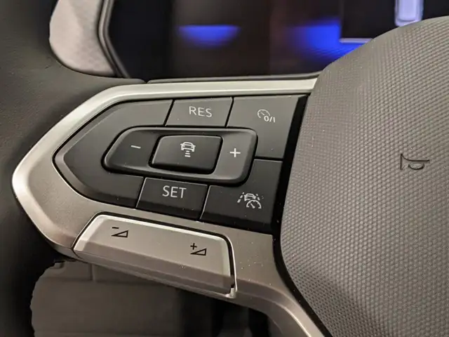 Volkswagen T-Cross view 10