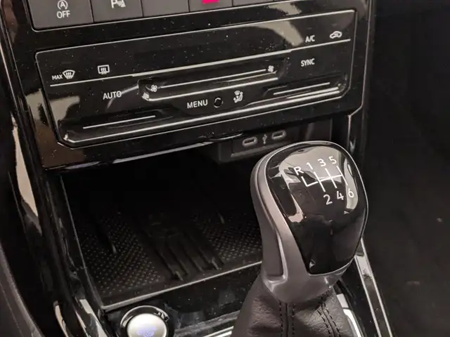 Volkswagen T-Cross view 12