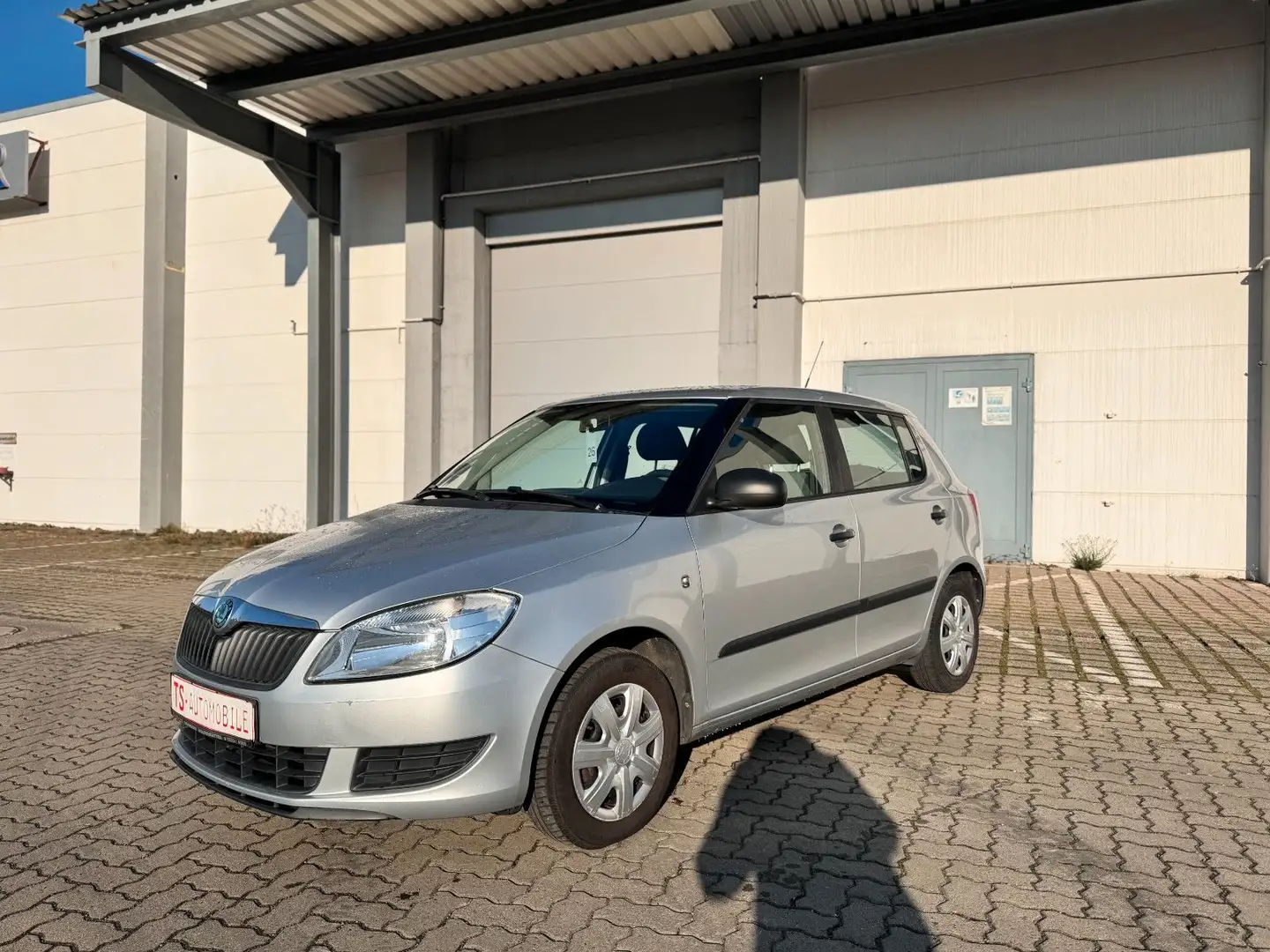 Skoda Fabia Classic*1.2*KLIMA*BC*TÜV&AU NEU* Silber - 2