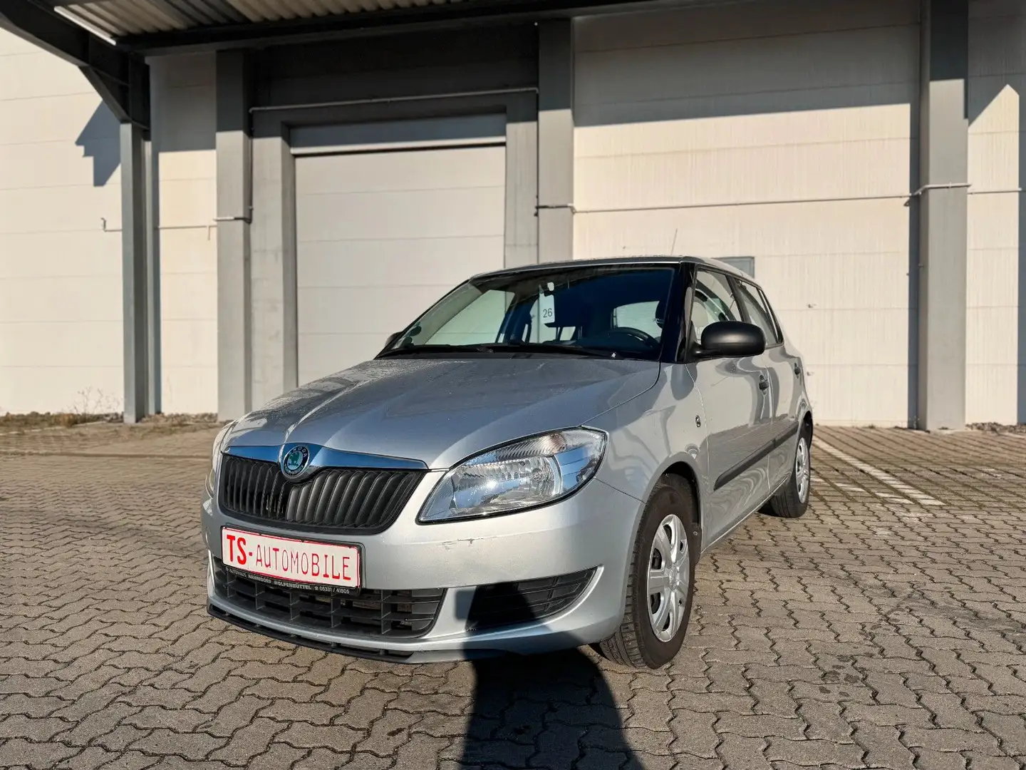 Skoda Fabia Classic*1.2*KLIMA*BC*TÜV&AU NEU* Silber - 1
