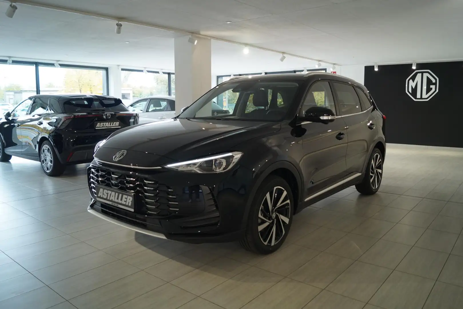 MG ZS HEV Hybrid+ Luxury LED+360°+Totw+SHZ+Navi Schwarz - 2