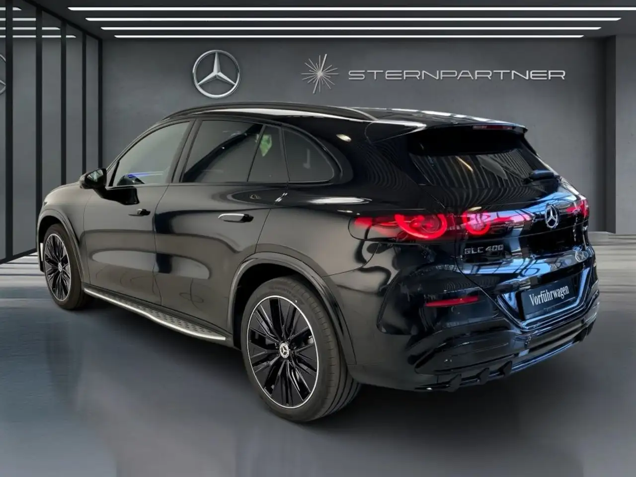 Mercedes-Benz GLC 400 4MATIC mit EQ Technologie AMG+MBUX+Night 8
