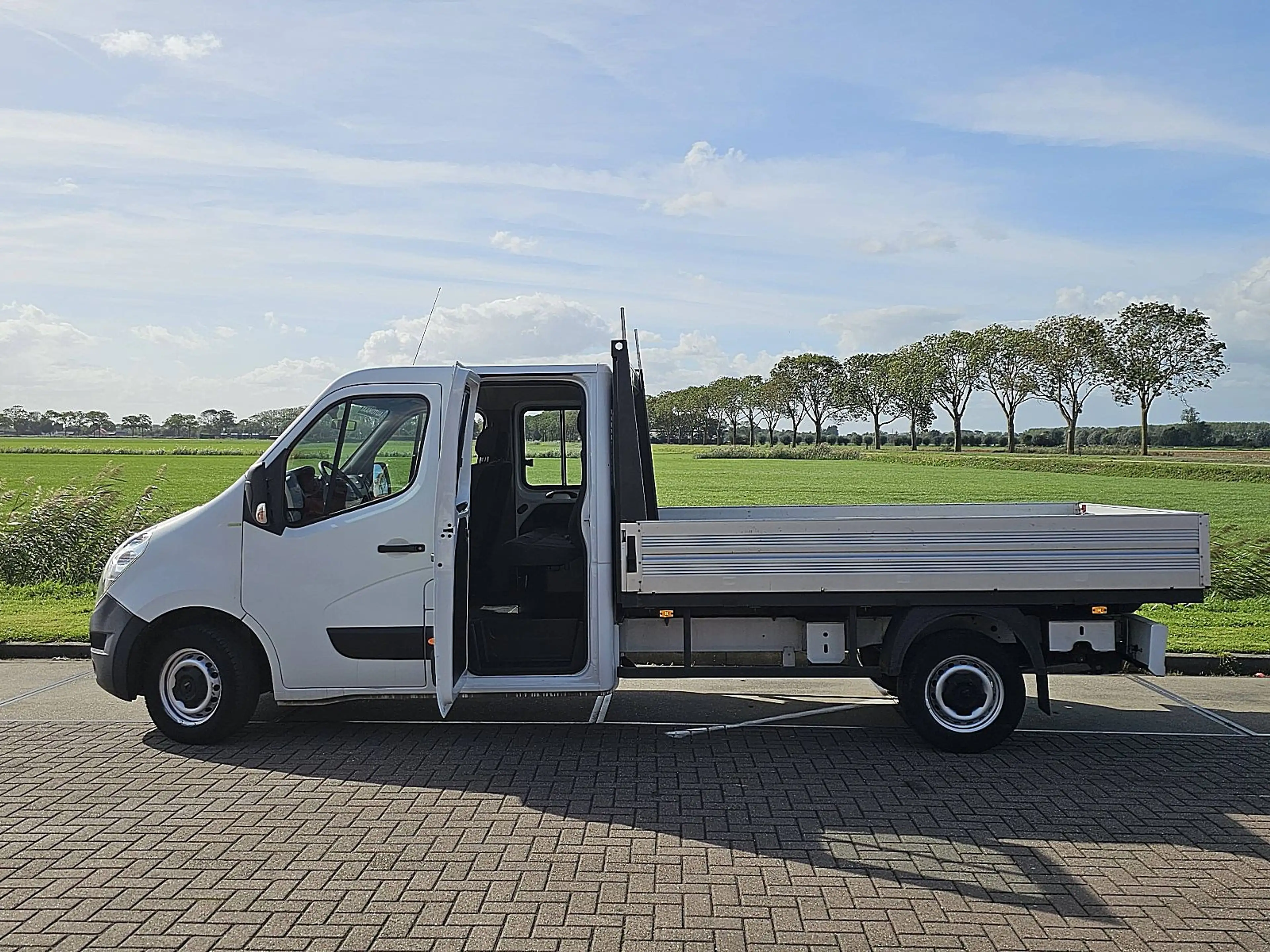 Renault Master 2.3 DUB.Cab Open-Laadbak — photo 17