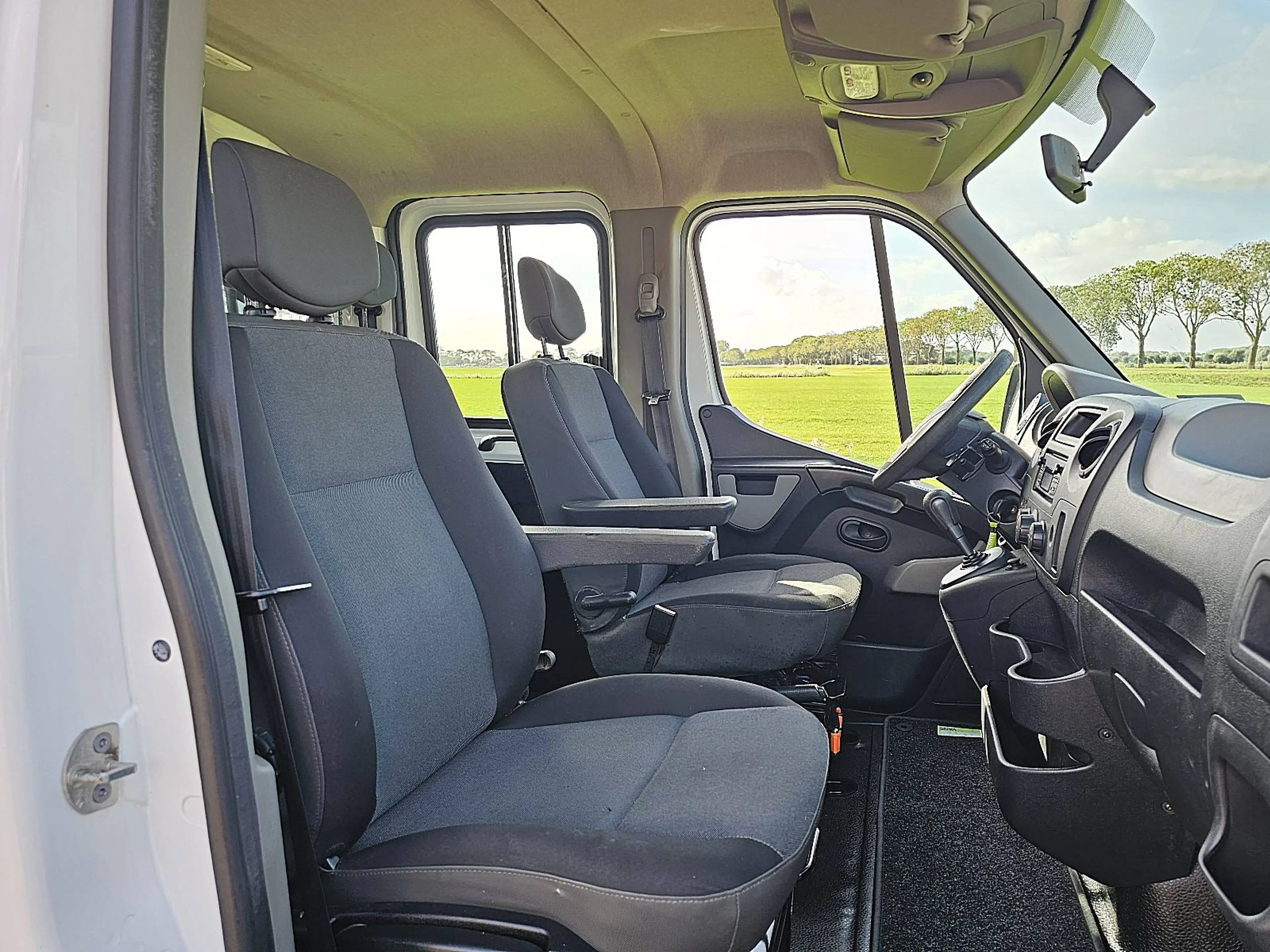 Renault Master 2.3 DUB.Cab Open-Laadbak — photo 7