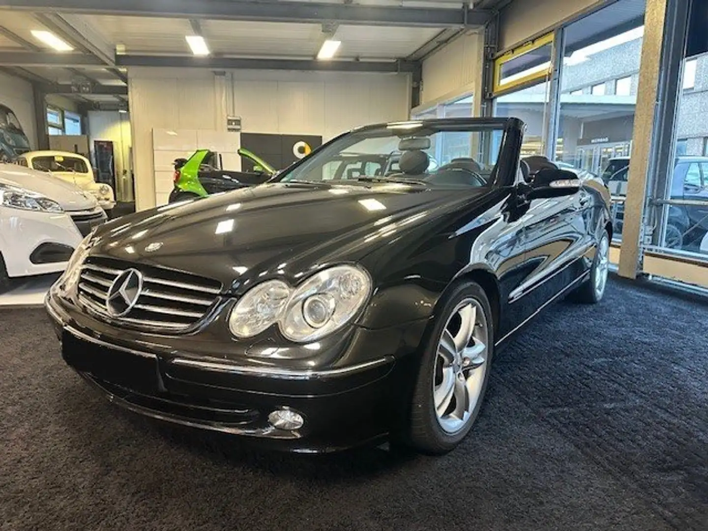 Mercedes-Benz CLK 200 CLK-Klasse Cabrio Cabrio Kompressor Avantgarde Negro - 1
