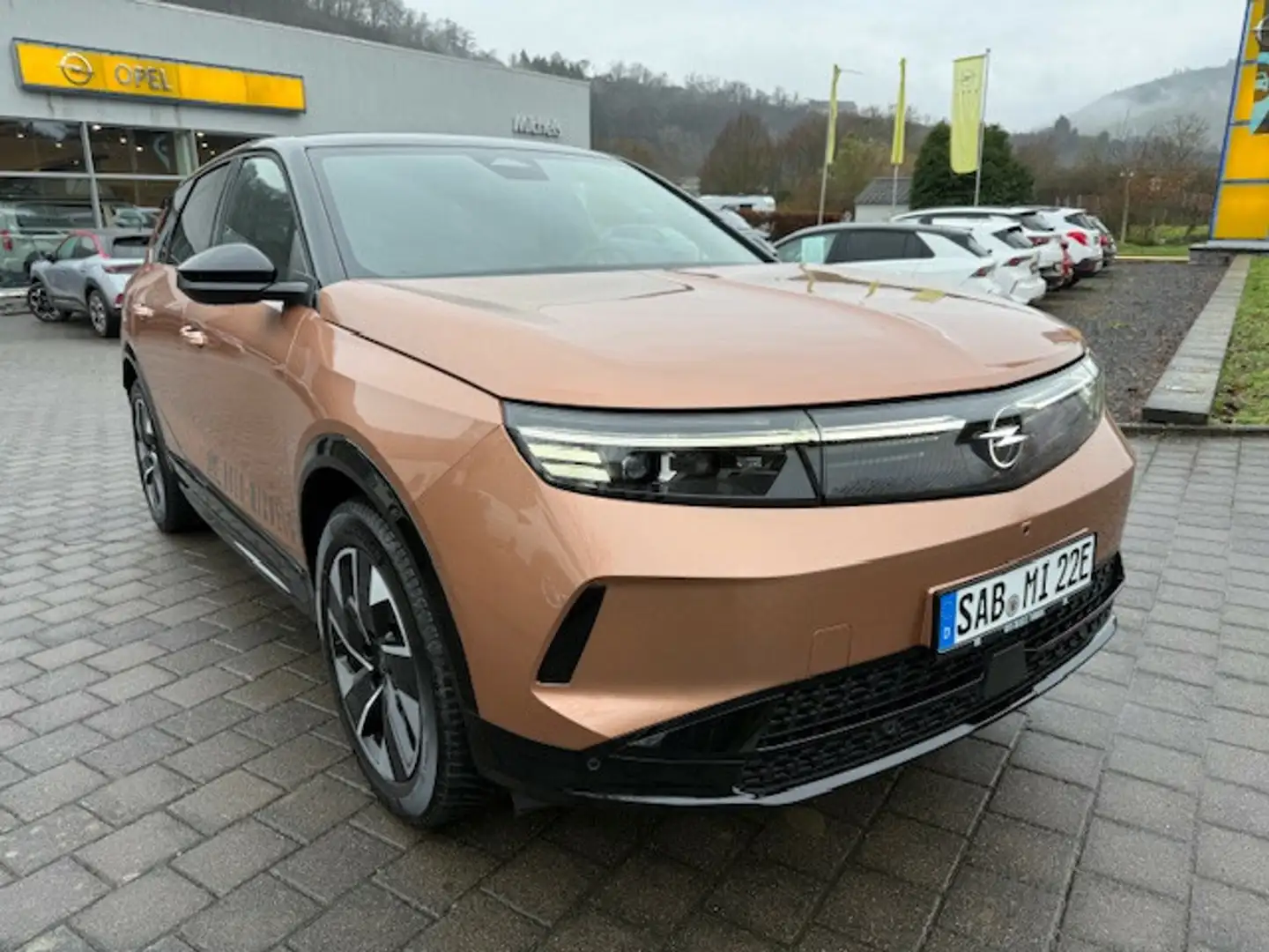 Opel Grandland Electric GS Bronze - 1