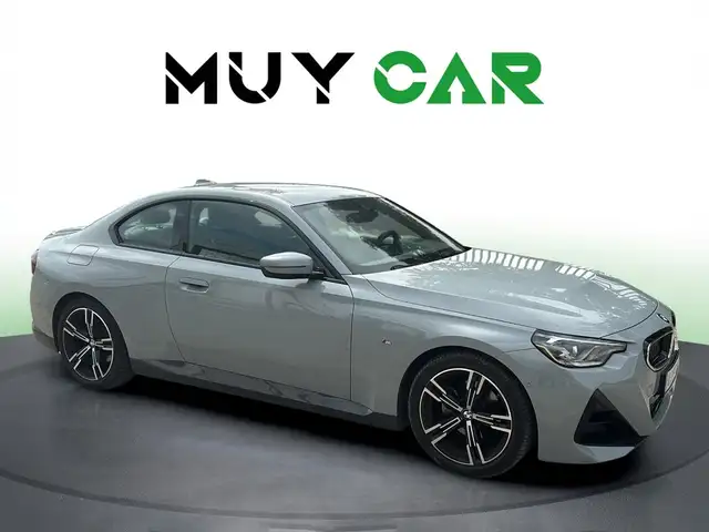 BMW 220 220iA Coupé