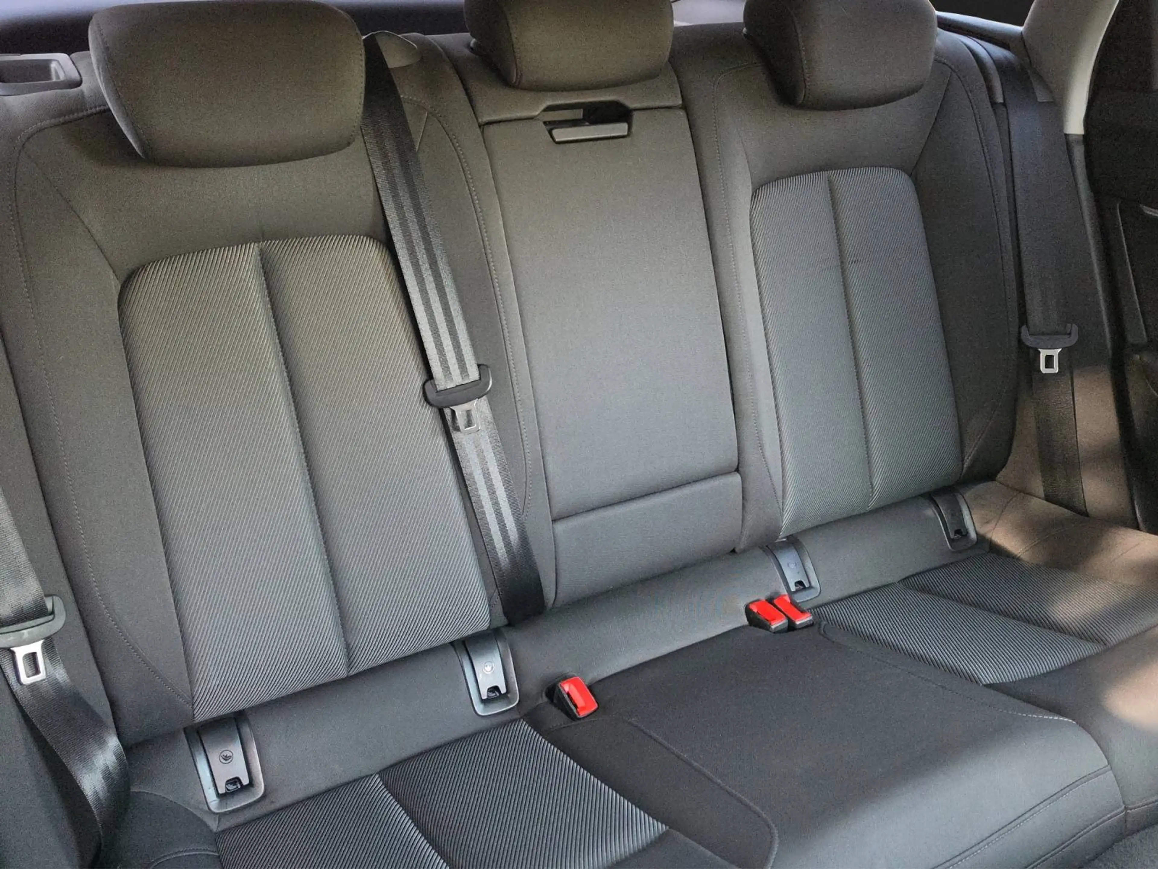 Audi A6 50 TDI quattro advanced *Nav*Dig.Tacho*LED*RFK*AHK* — photo 12