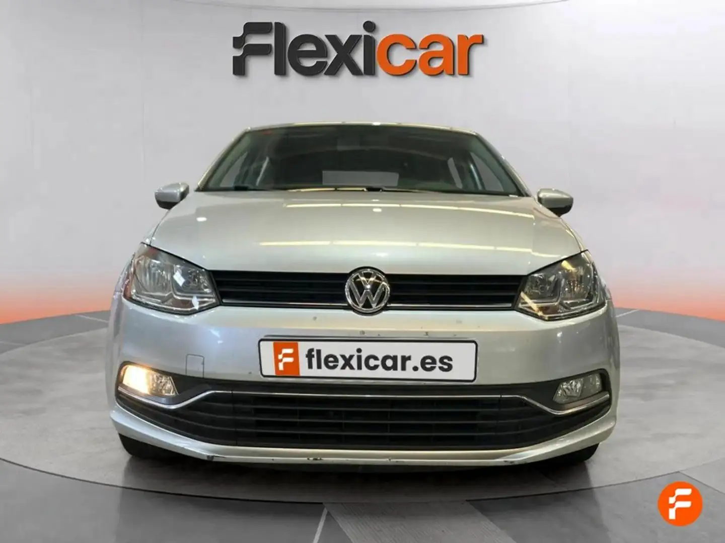 Volkswagen Polo Cross 1.4 TDI 66kW(90CV) BMT Gris - 2