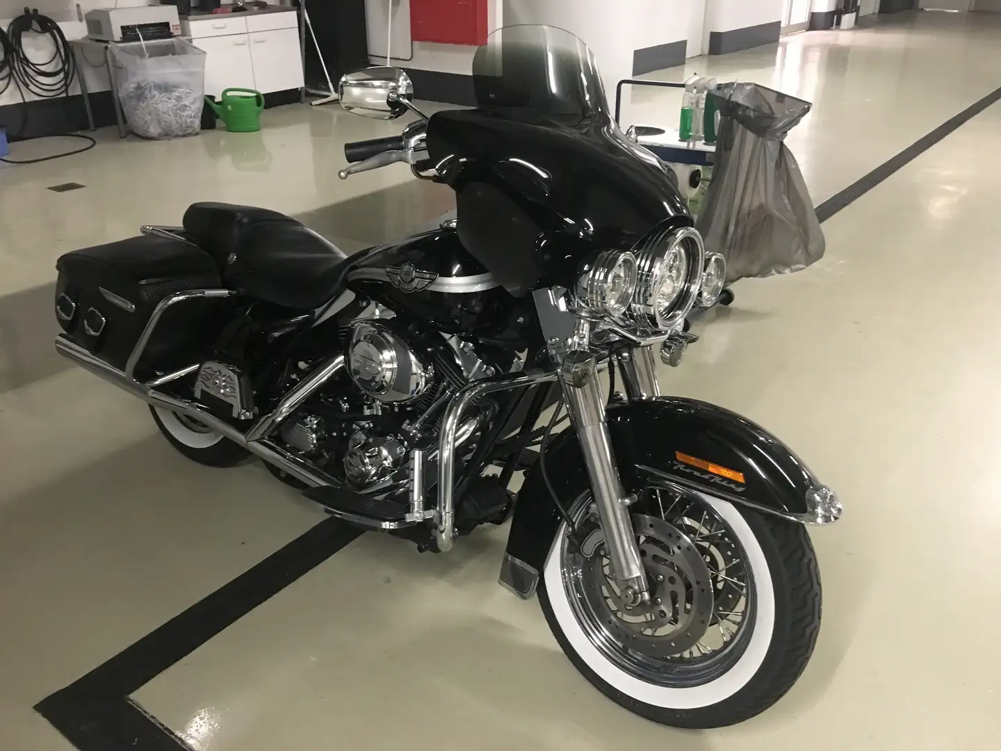 Harley-Davidson Road Glide FLHRQ Negru - 1