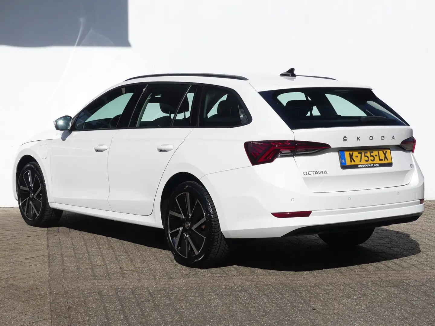 Skoda Octavia Combi 1.4 TSI iV PHEV 204PK Business Edition | NAV Blanco - 2
