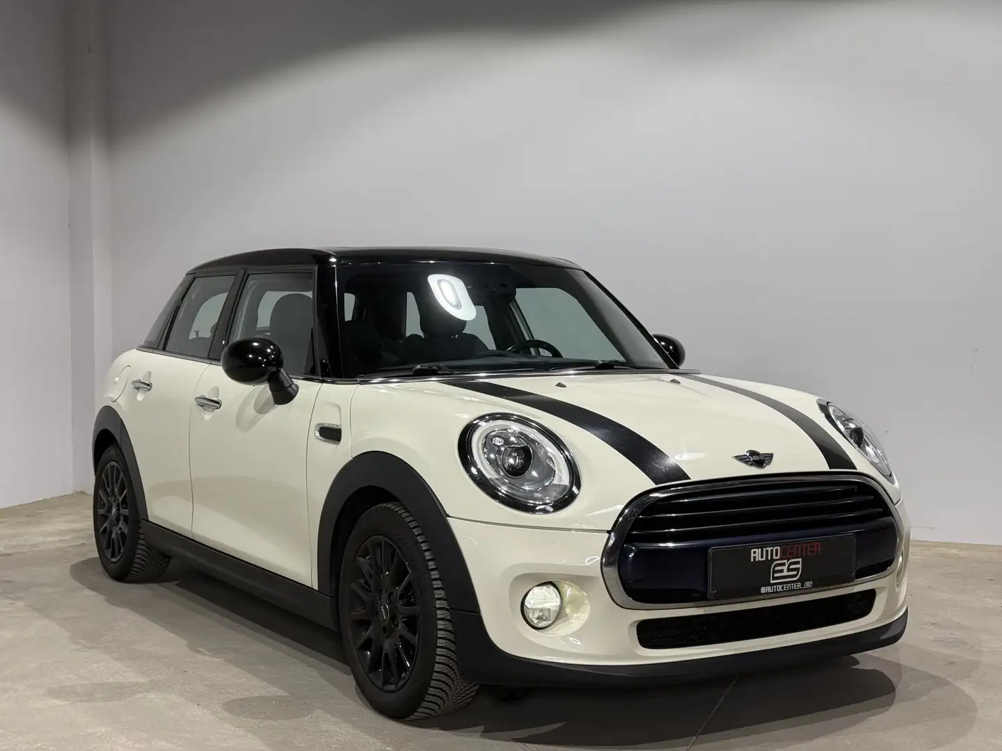 MINI Cooper 1.5 Chilli PDC Navi Pano Blanco - 2
