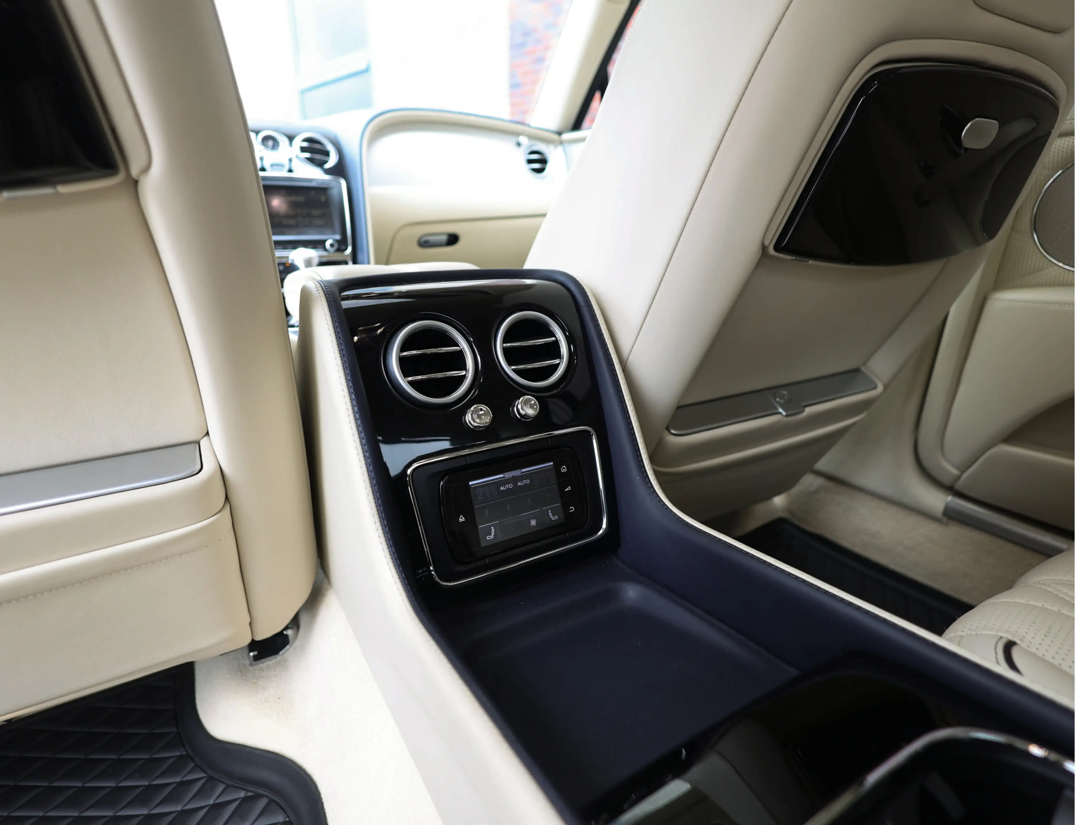 Bentley Flying Spur 6.0 W12 | Mulliner - Perfecte staat — photo 30