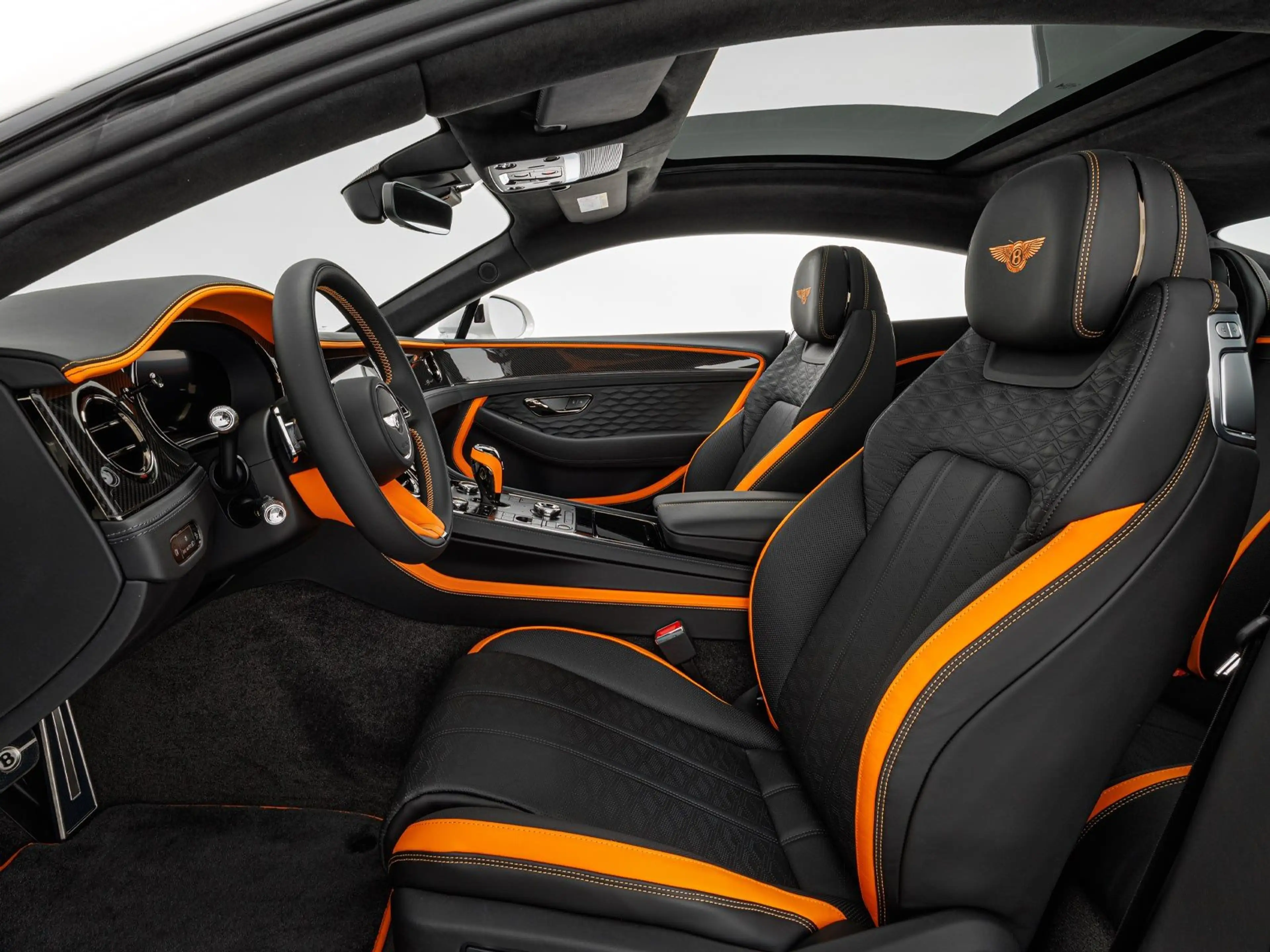 Bentley Continental GT Speed V8 Hybrid  / Tageszulassung! — photo 11