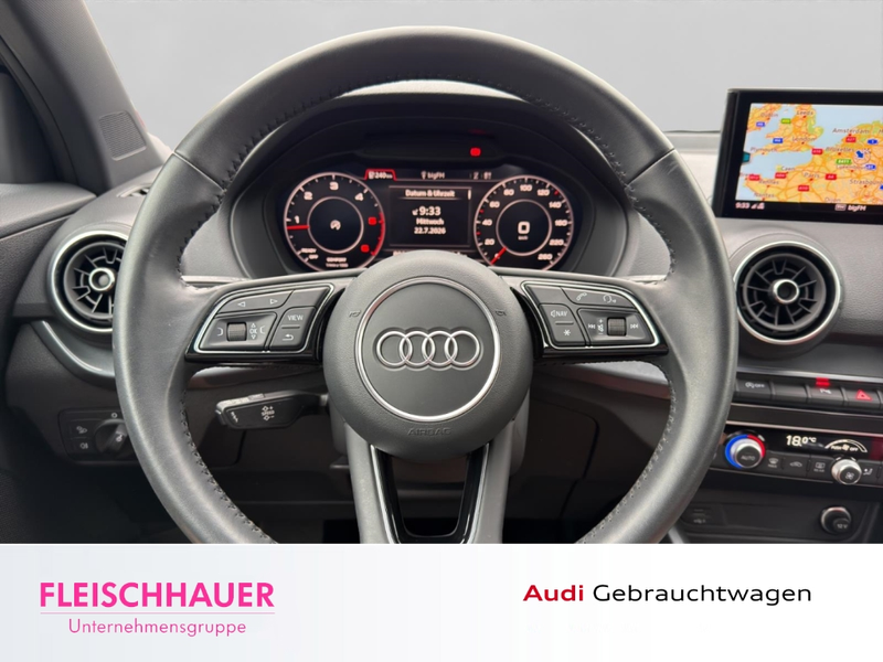 Audi Q2 35 TDI sport TDI 2.0 PDC, Tempo, LED, Apple — photo 8