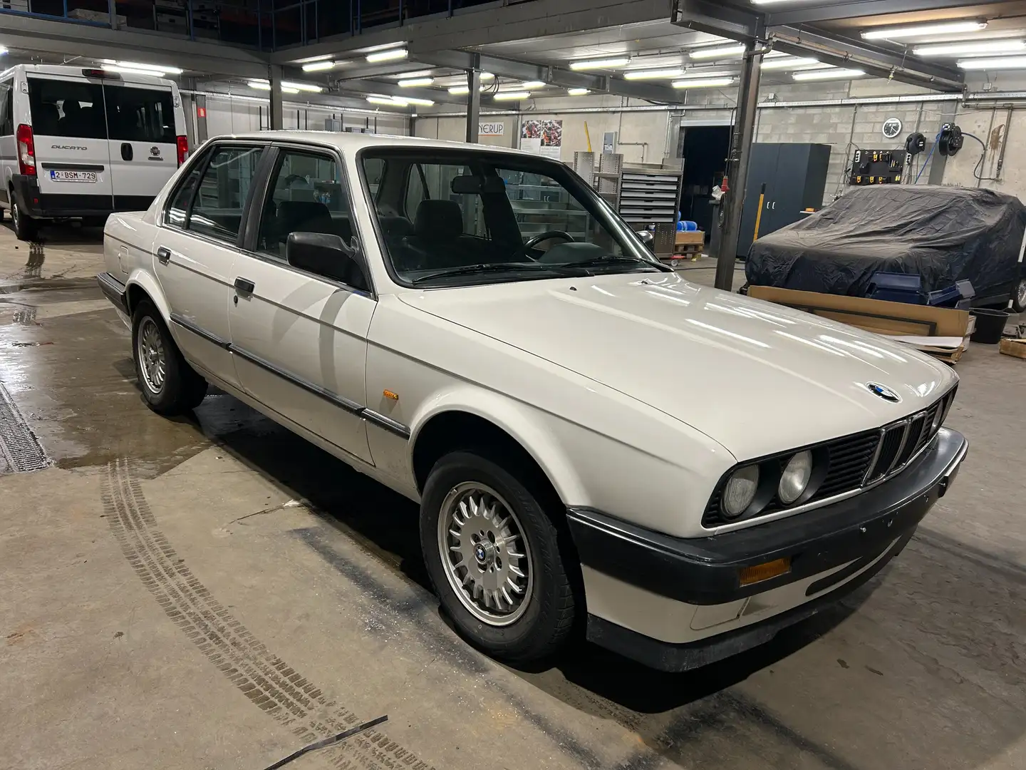 BMW 316 zeer nette toestand , volledig in orde geen rot White - 2