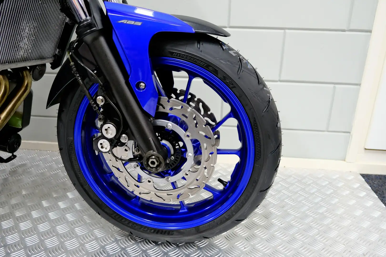 Yamaha MT-07 abs Grijs - 2
