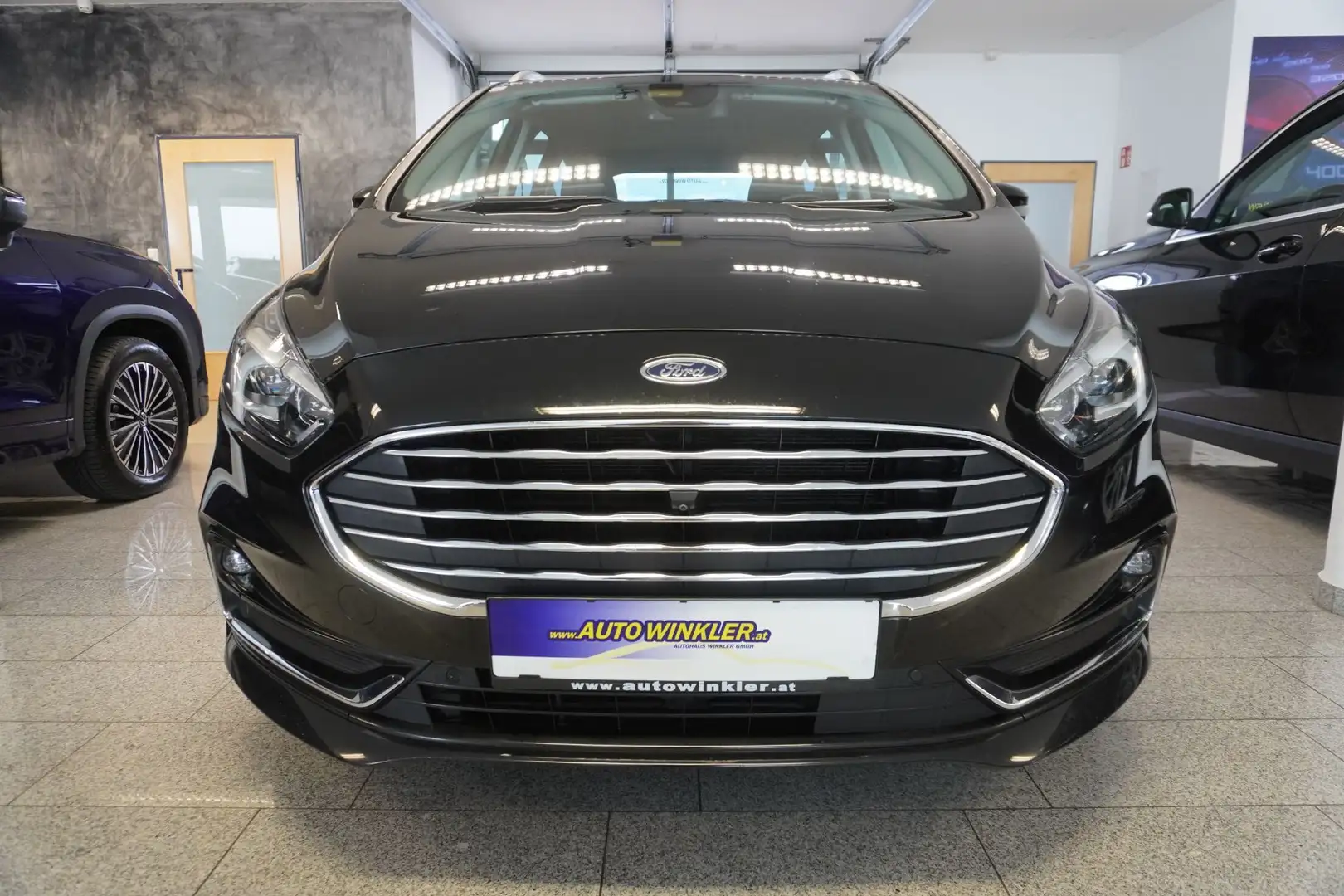 Ford Galaxy 2.5 Duratec Titanium Aut. Pano/LED/Klima Schwarz - 2