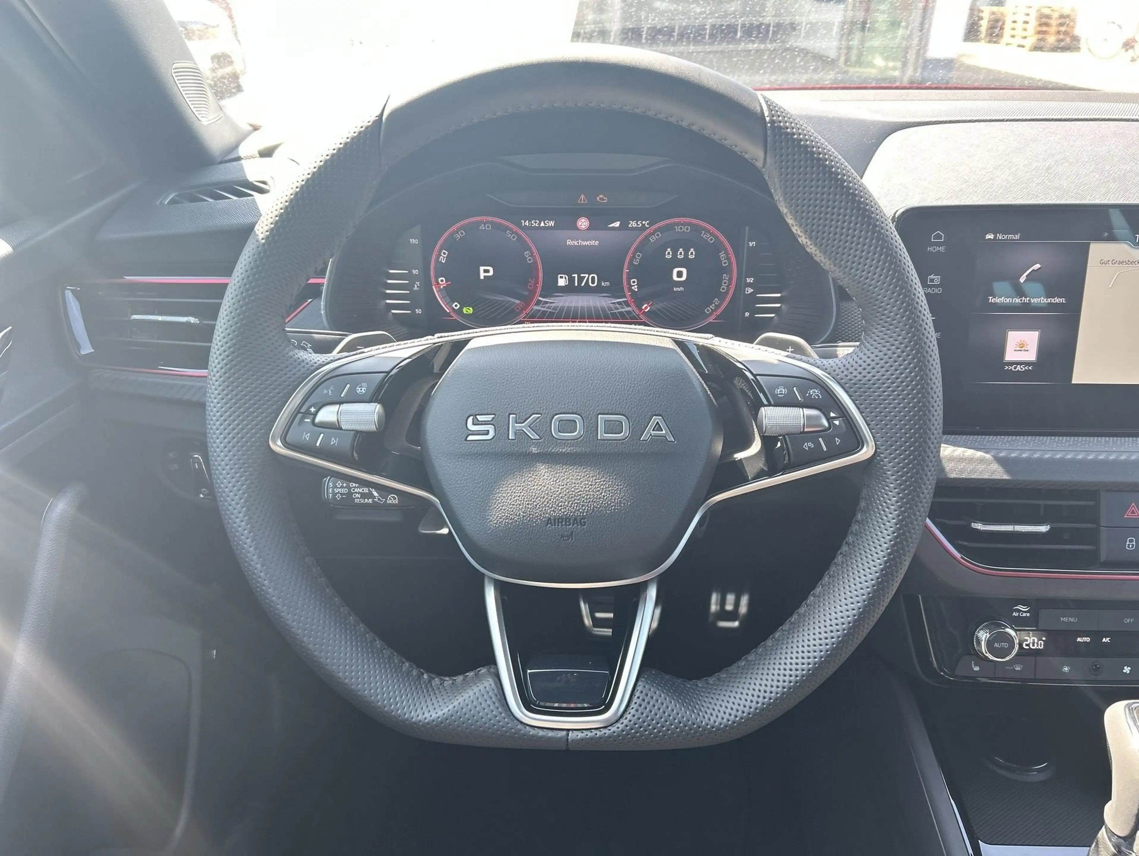 Skoda Kamiq 1.5 TSI Monte Carlo Pano Matrix ACC AHK — photo 14