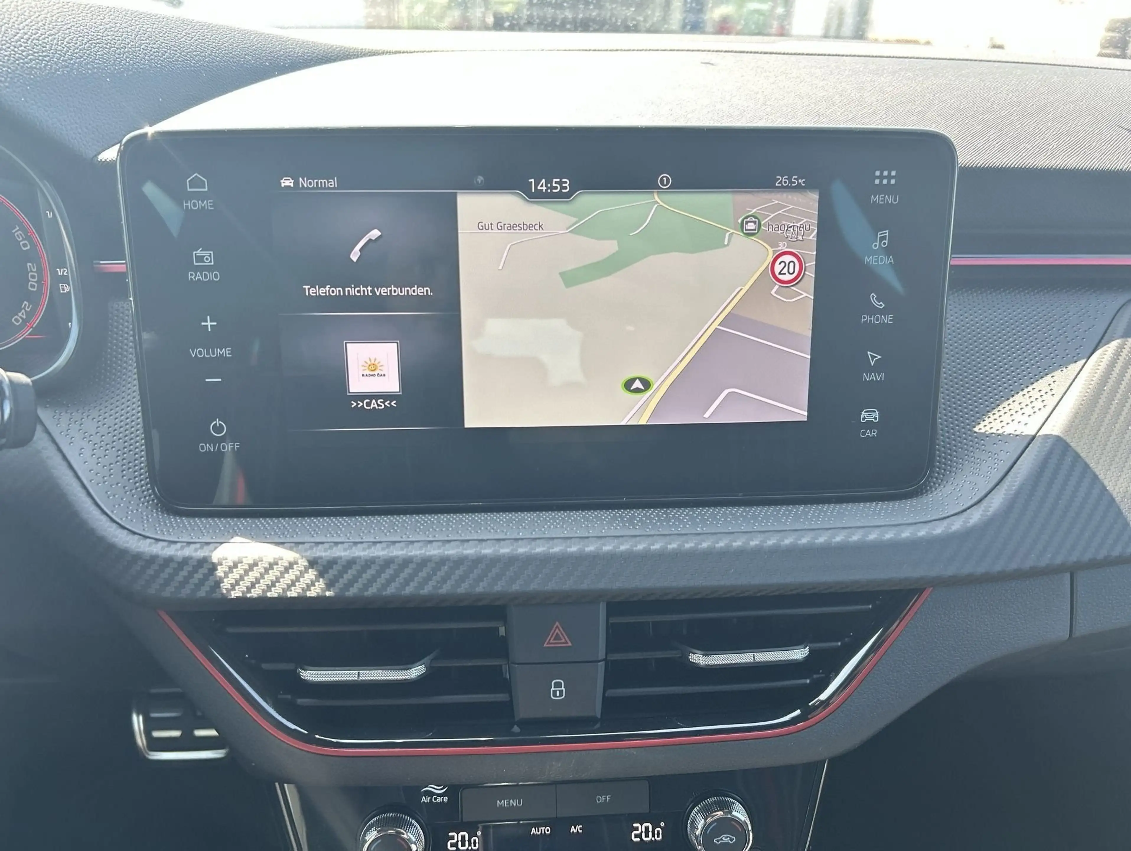 Skoda Kamiq 1.5 TSI Monte Carlo Pano Matrix ACC AHK — photo 15