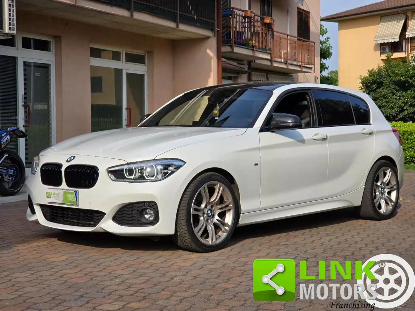 BMW 116 d Msport PROMO Blanc - 1