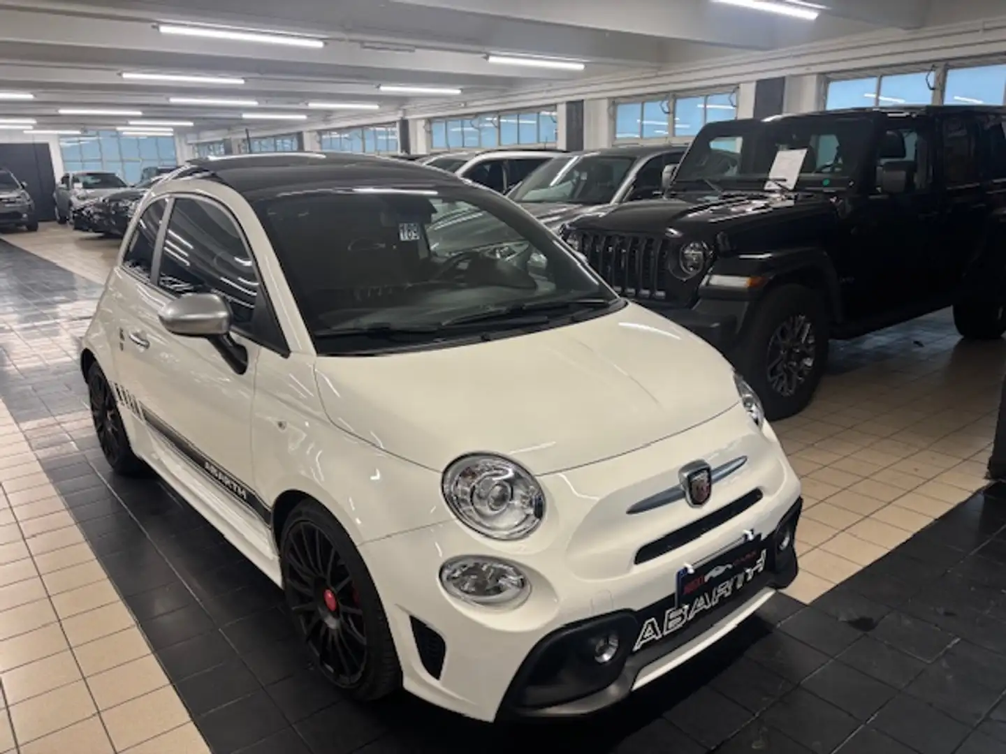 Abarth 595 1.4 t-jet Turismo 165cv Blanco - 2