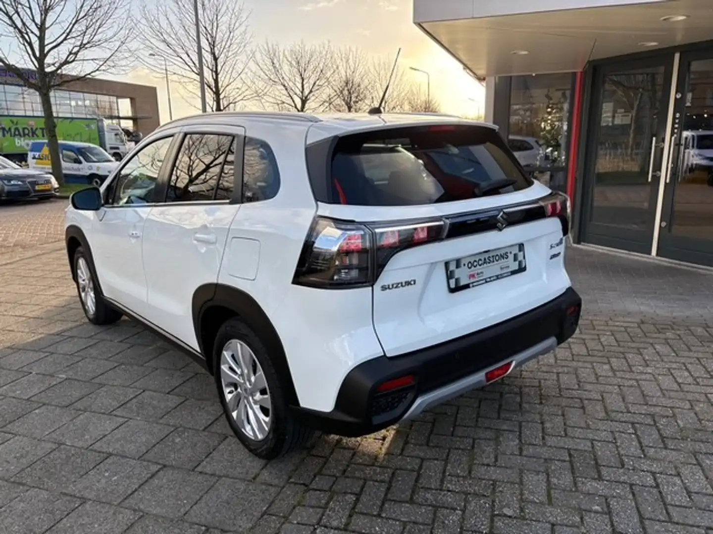Suzuki S-Cross 1.5 Hybrid Select | Navi | Cruise | 79.212 km Deal Wit - 2