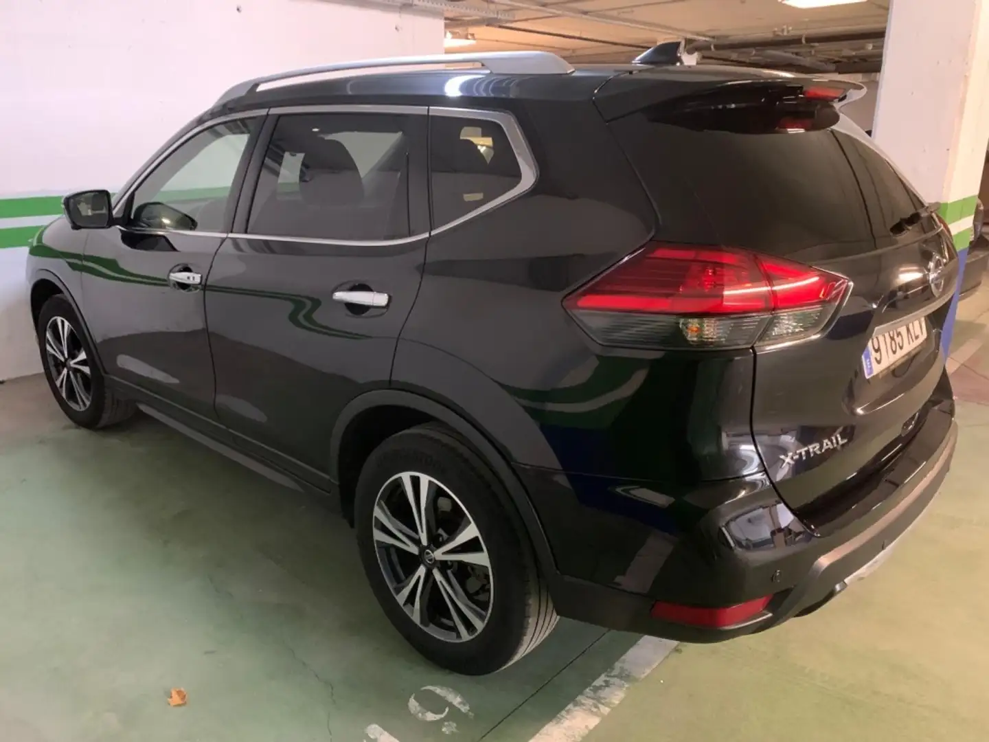 Nissan X-Trail 1.6 DIG-T N-Connecta 4x2 7 pl. Schwarz - 1