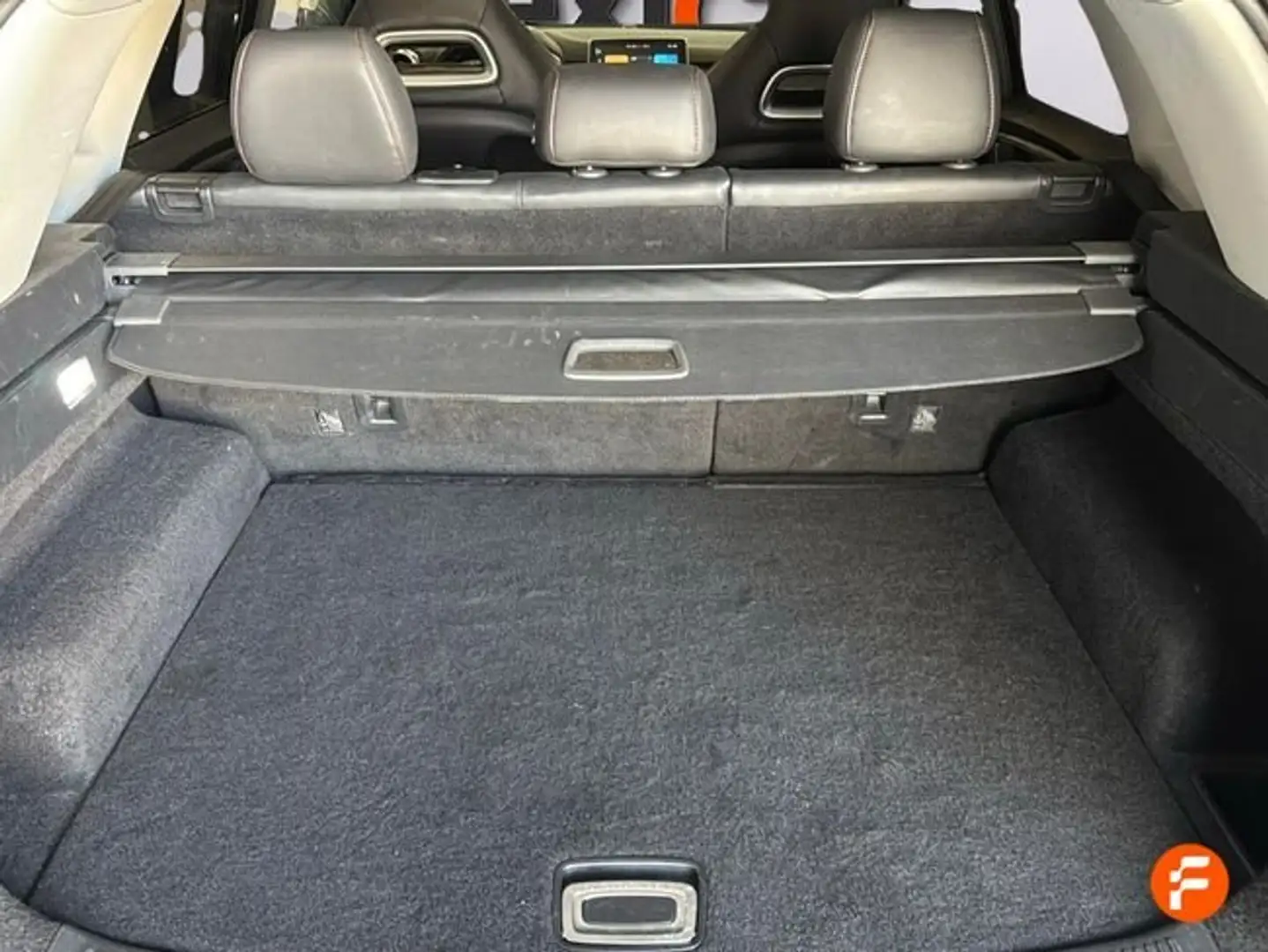 MG HS 1.5 T-GDI Luxury Negro - 2