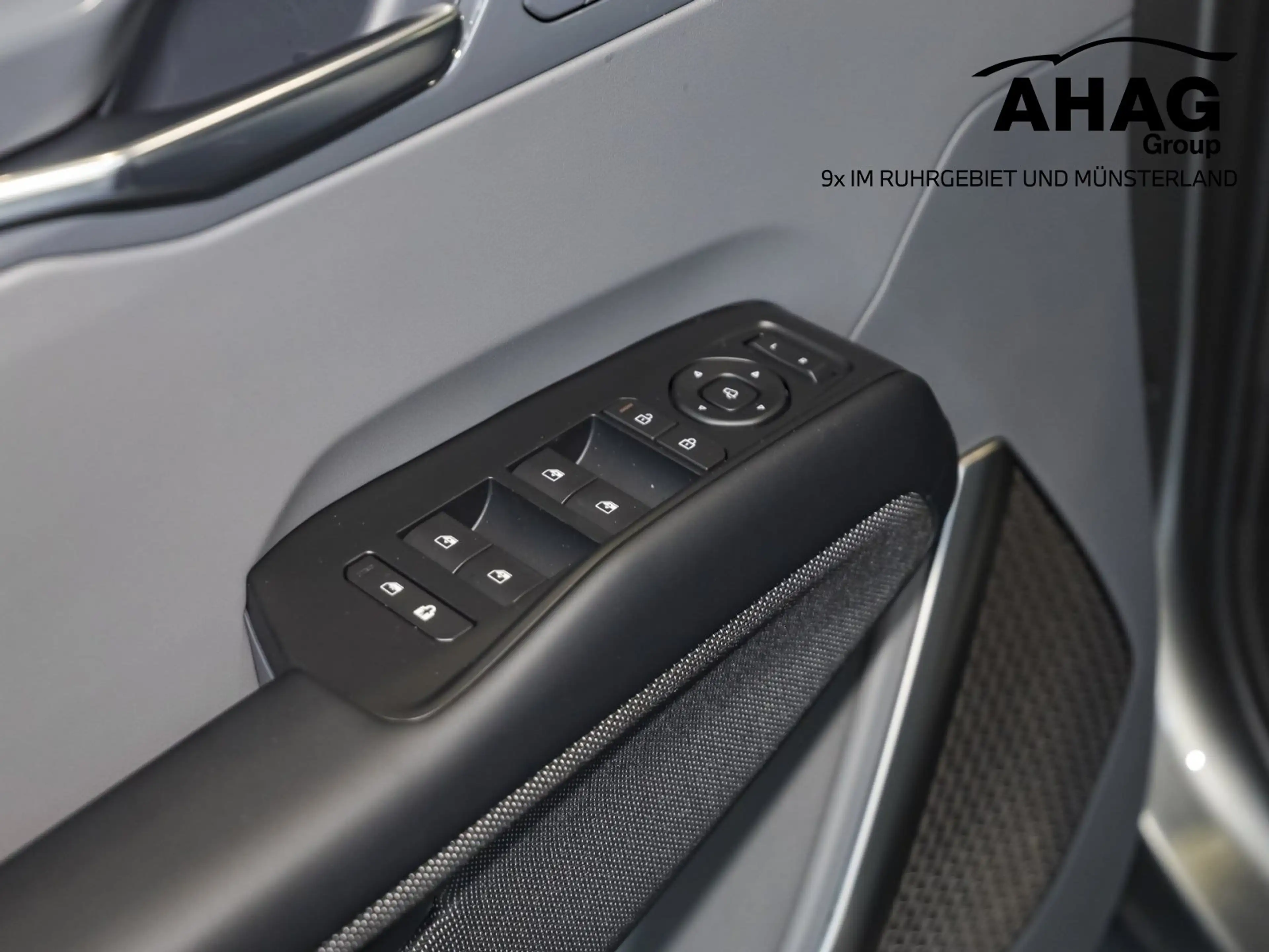 Kia EV9 AWD GTL STD GT-Line 4WD — photo 12