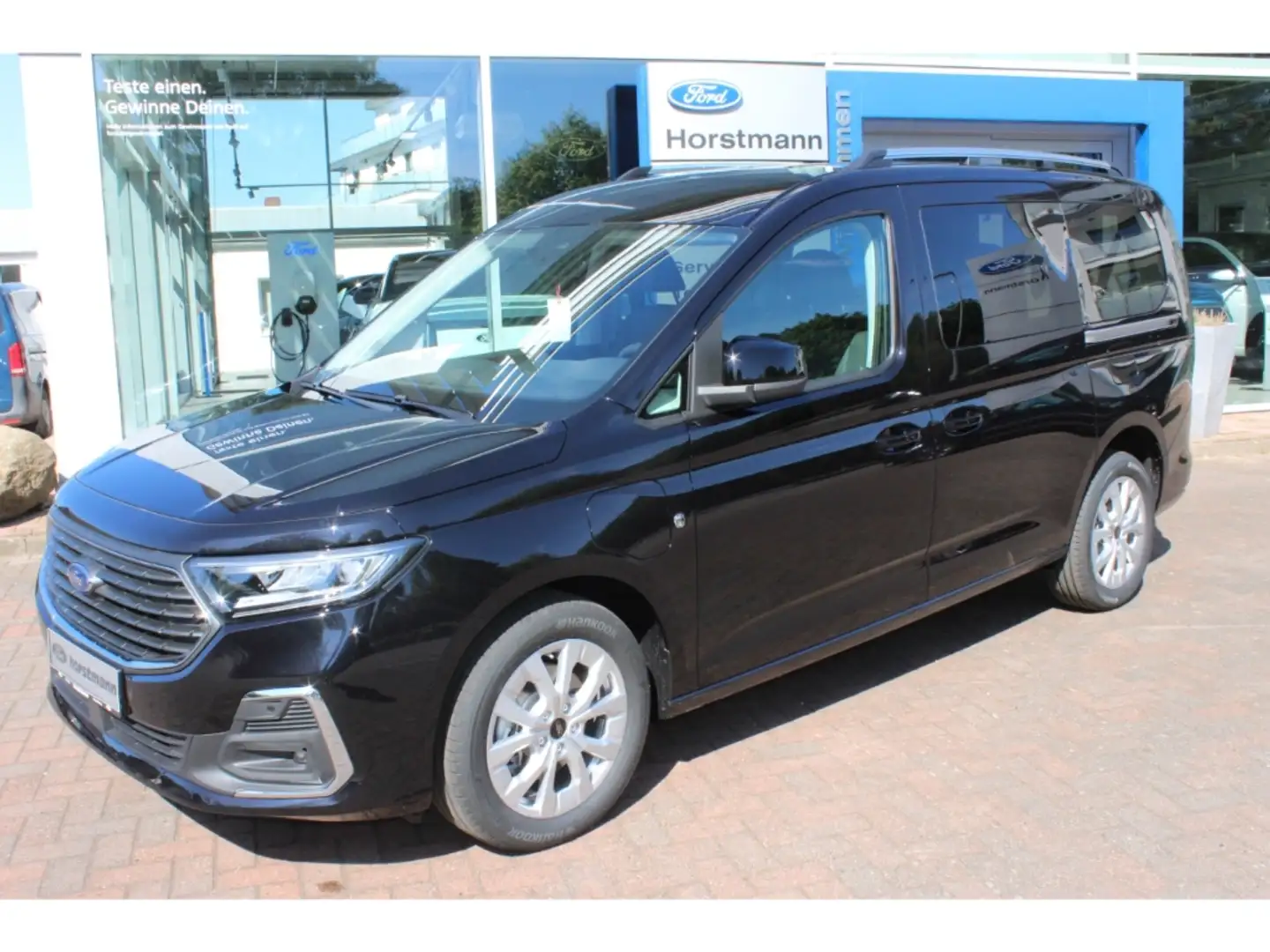 Ford Grand Tourneo TITANIUM PHEV 7-SITZER, NAVI, PDC, LED, LM, BEH.WS Černá - 1