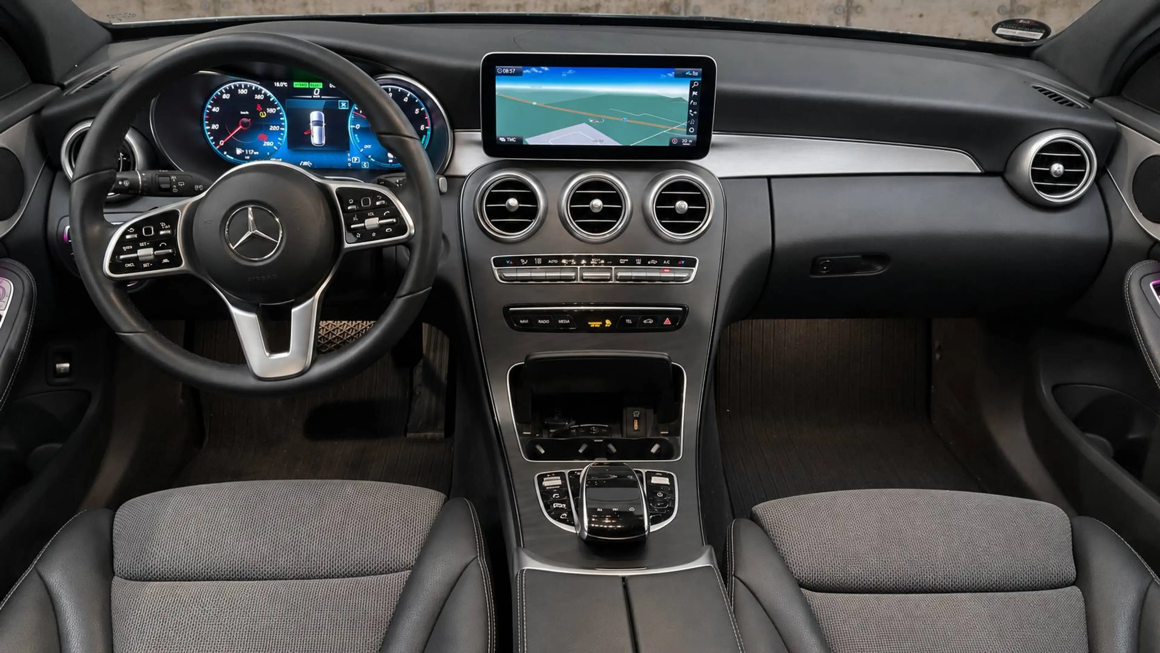 Mercedes-Benz C 300 C 300 de T 9G-TRONIC Avantgarde — photo 12