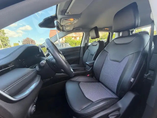 Jeep Compass view 14