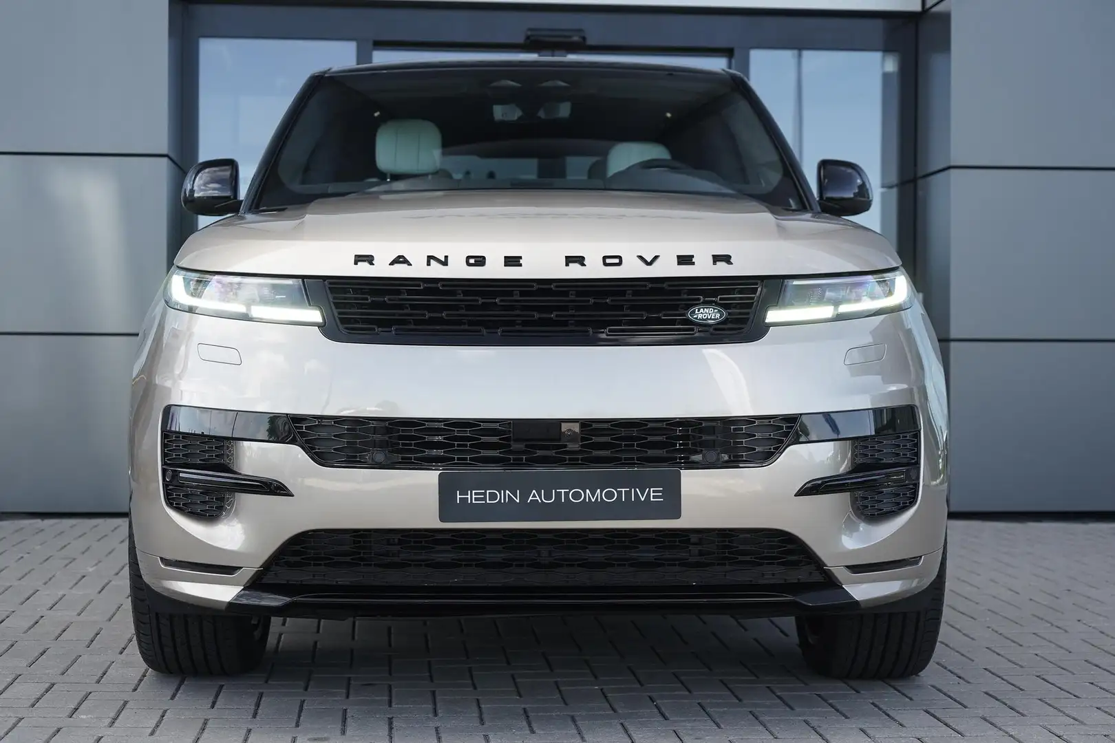 Land Rover Range Rover Sport P550e Autobiography - SV Sunset Gold - Carbon Inte Or - 2