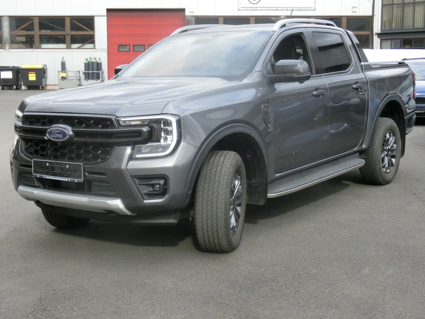 Ford Ranger 2.0l AUTOM. Wildtrak e-4WD Doppelkabine/Navi,Rollo Grau - 2